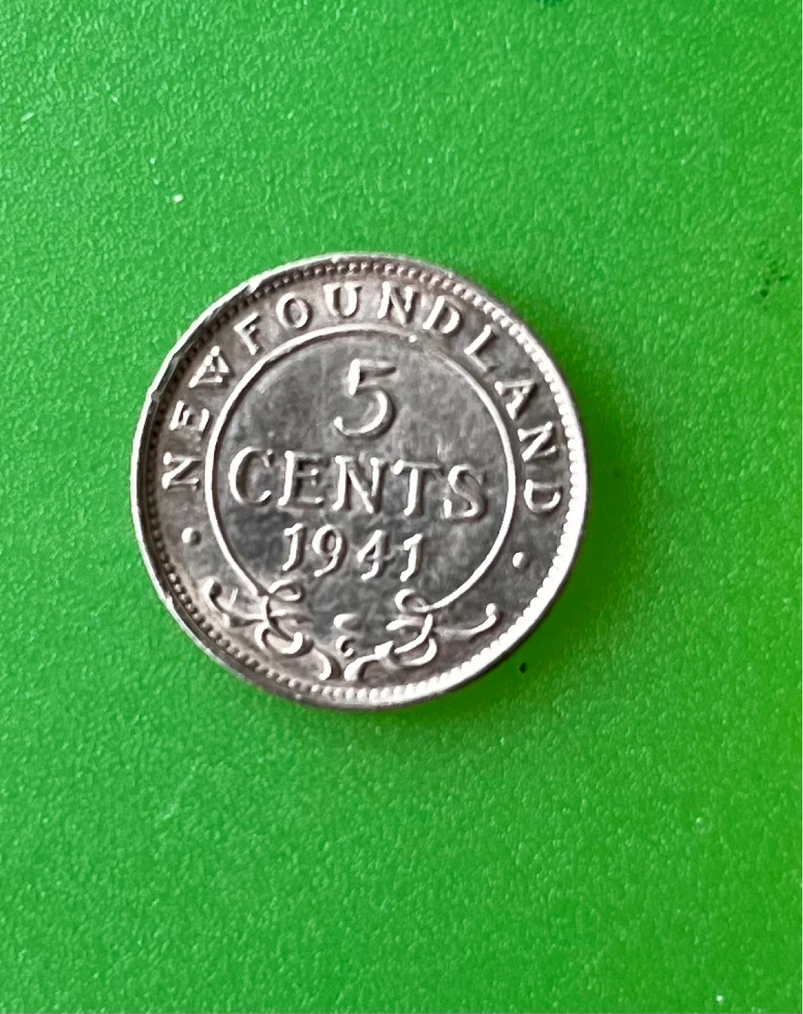 Vintage 1941 Newfoundland 5 Cent Silver Coin