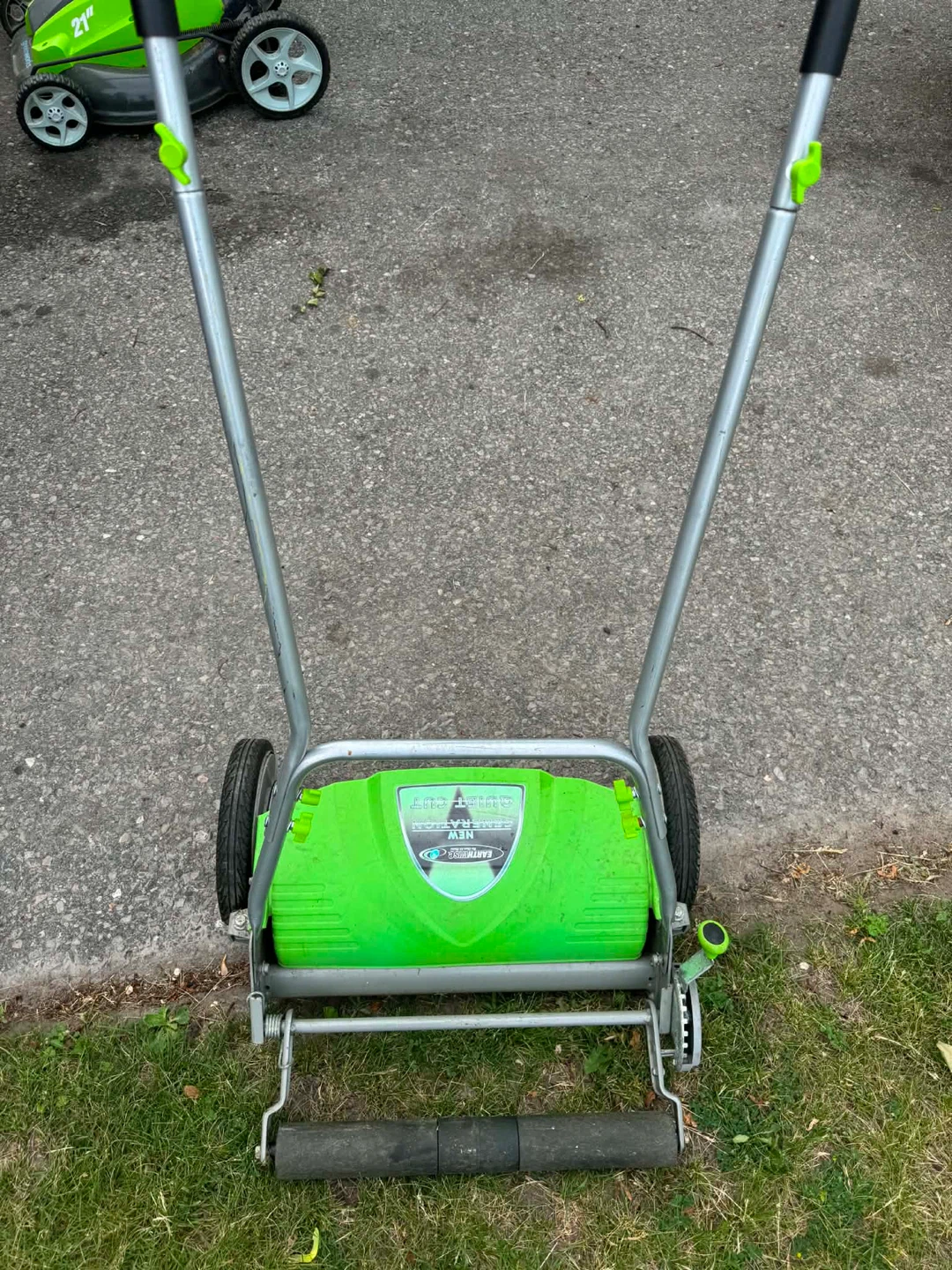 Earthwise New Generation Quiet Cut Reel Mower - photo 3