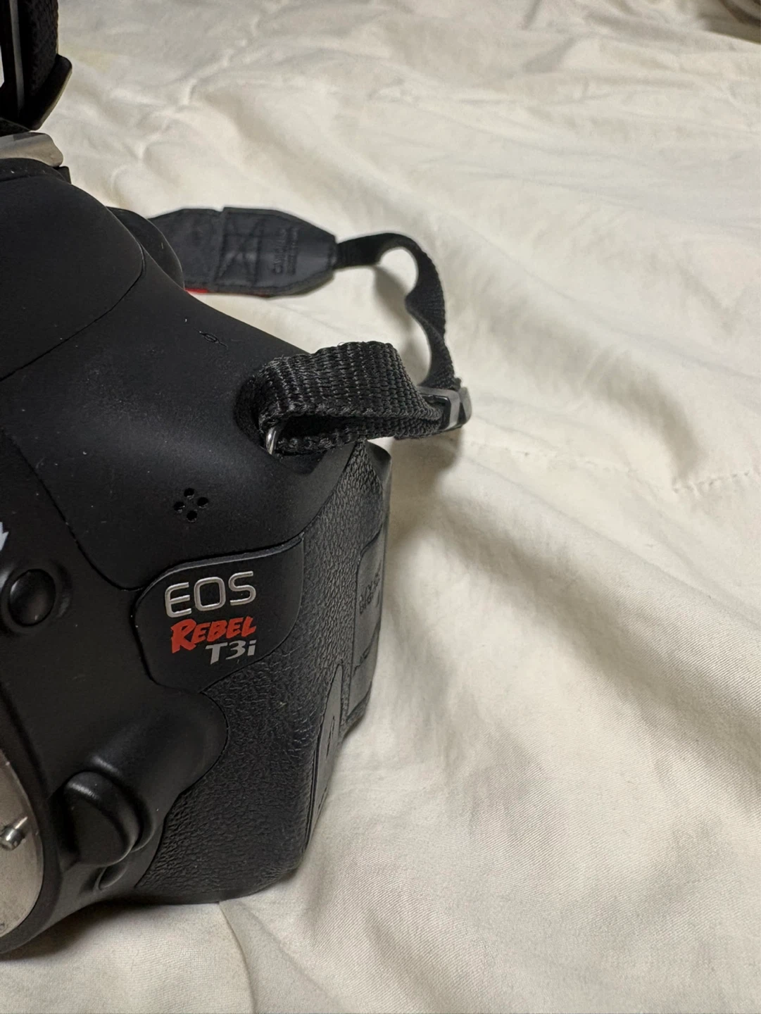Canon EOS Rebel T3i Digital Camera - photo 2