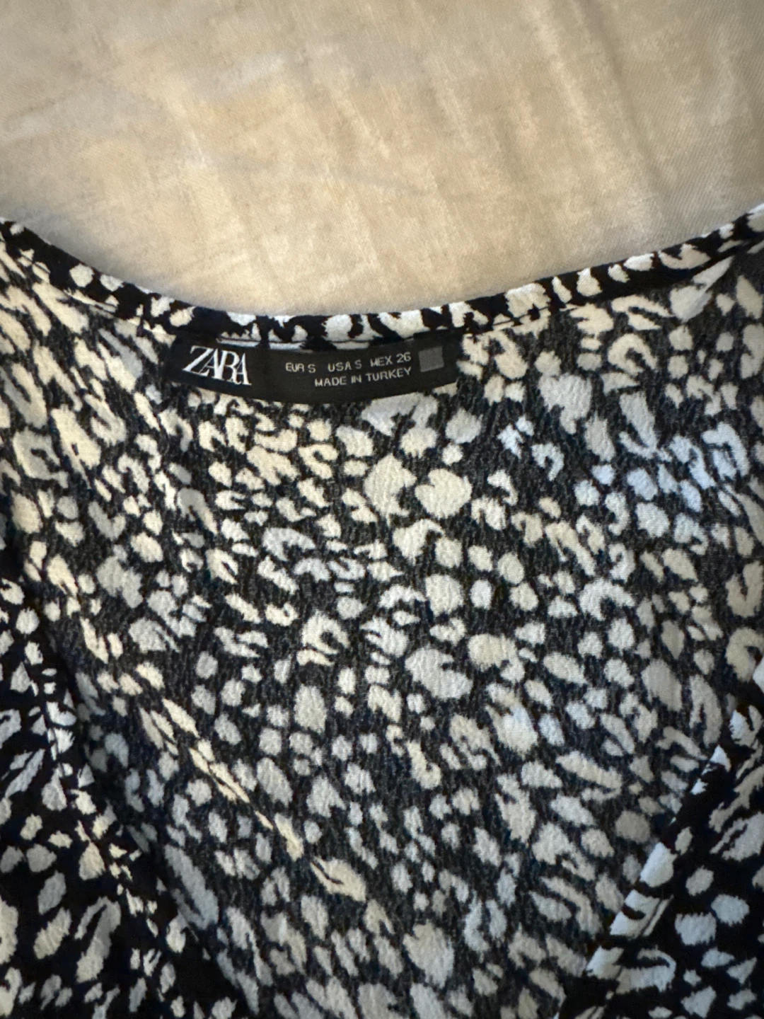 ZARA Black & White Print Wrap Dress Size S - photo 2