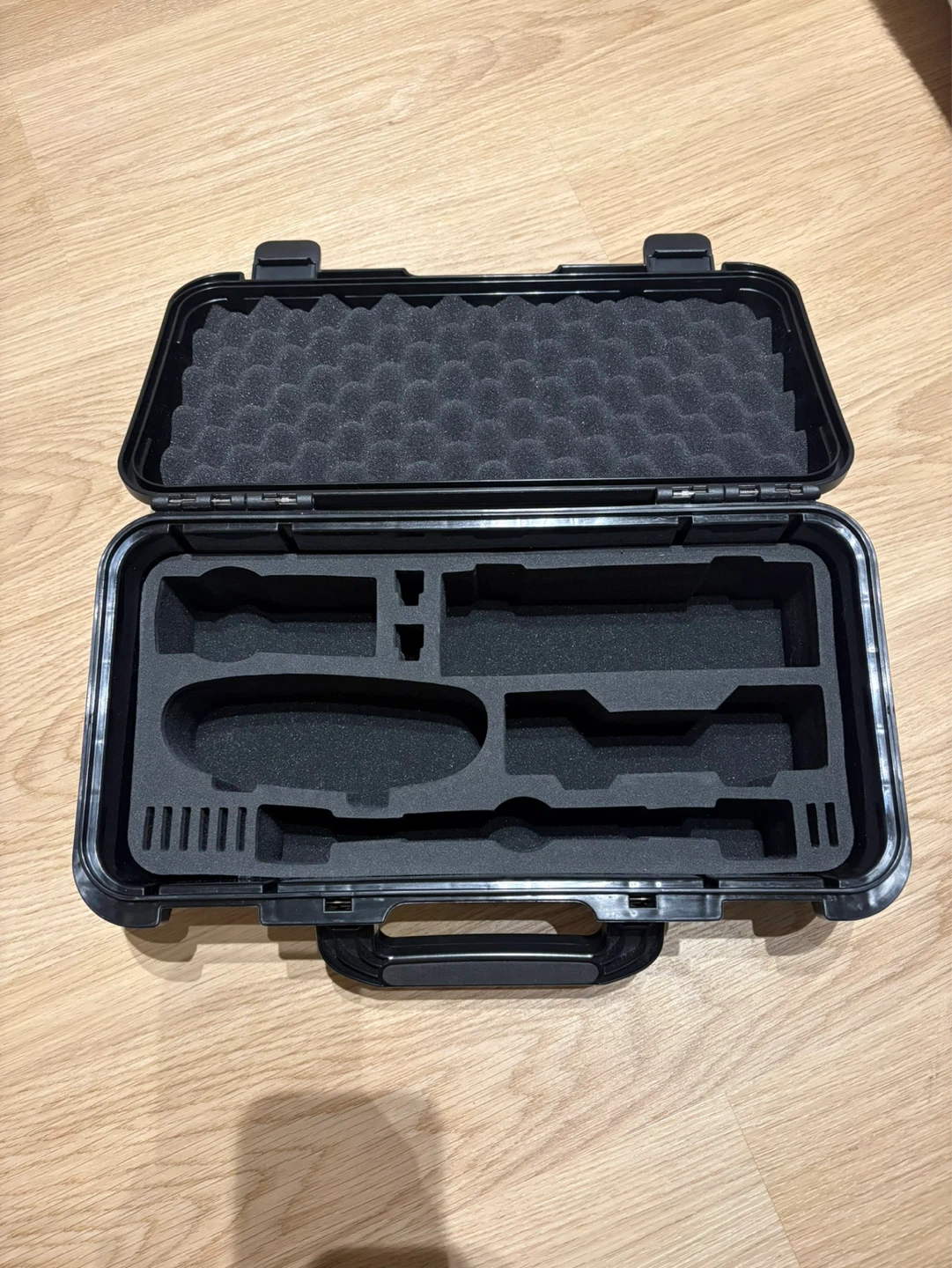 Brand New Nintendo Switch OLED & Carrying Case - photo 4