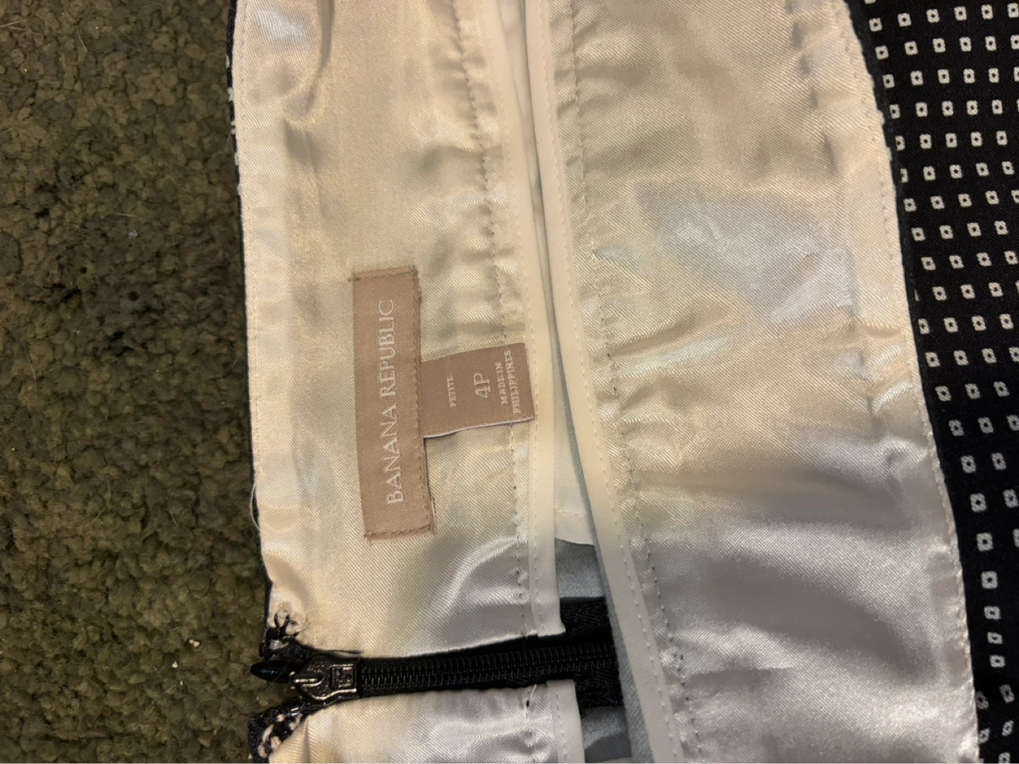 Banana Republic Petite Pencil Skirt - photo 2