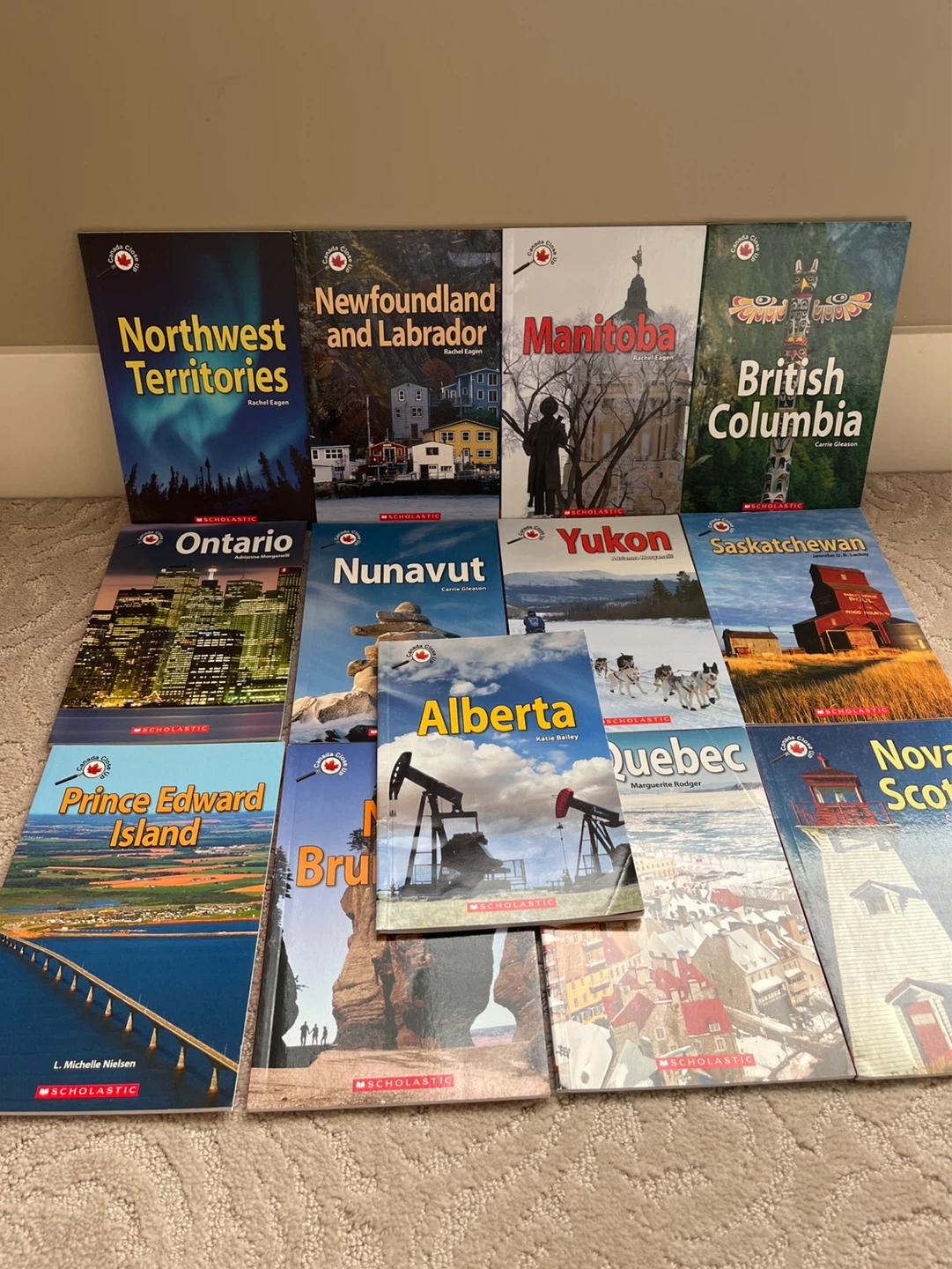 Scholastic Canada's Provinces and Territories Books