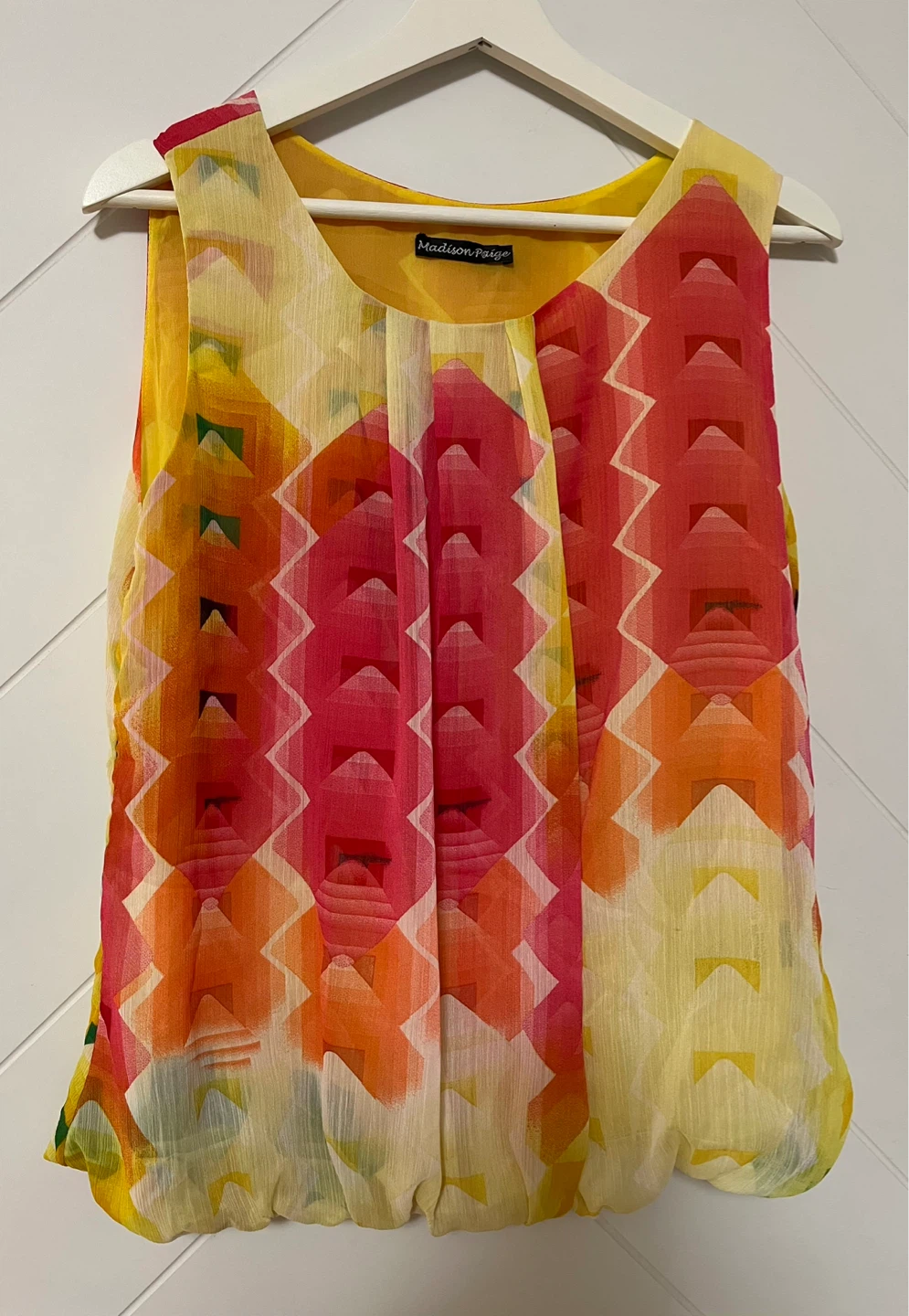 Madison Paige Women's Sleeveless Blouse - Medium
