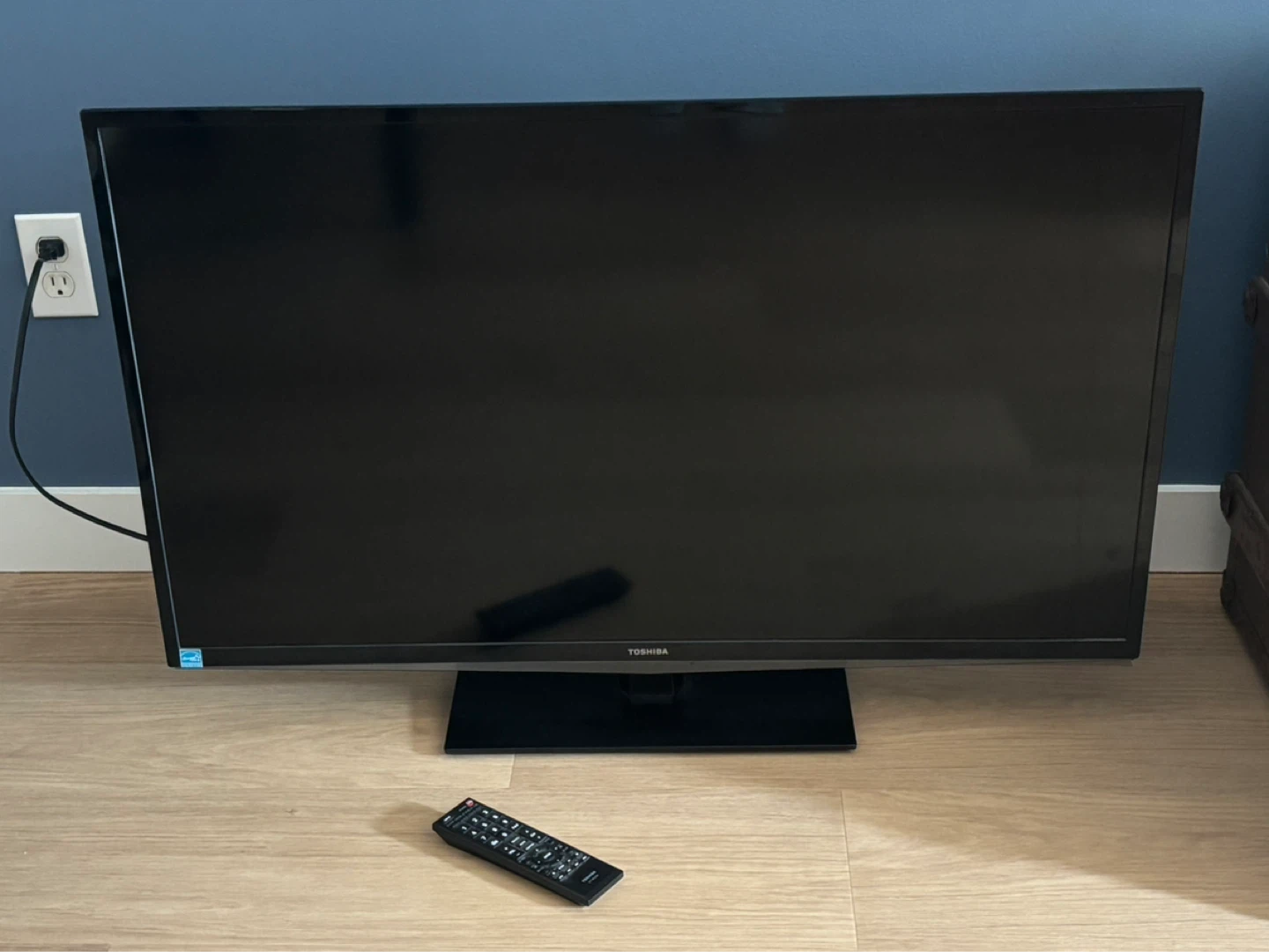 Toshiba 40” HDTV – Excellent Condition