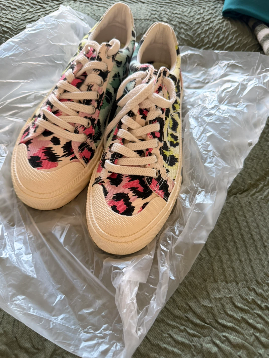 Zara canvas sneaker size 38