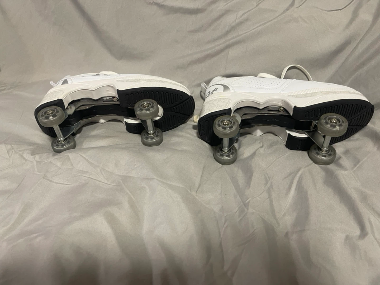 White Heelys Shoes - photo 3