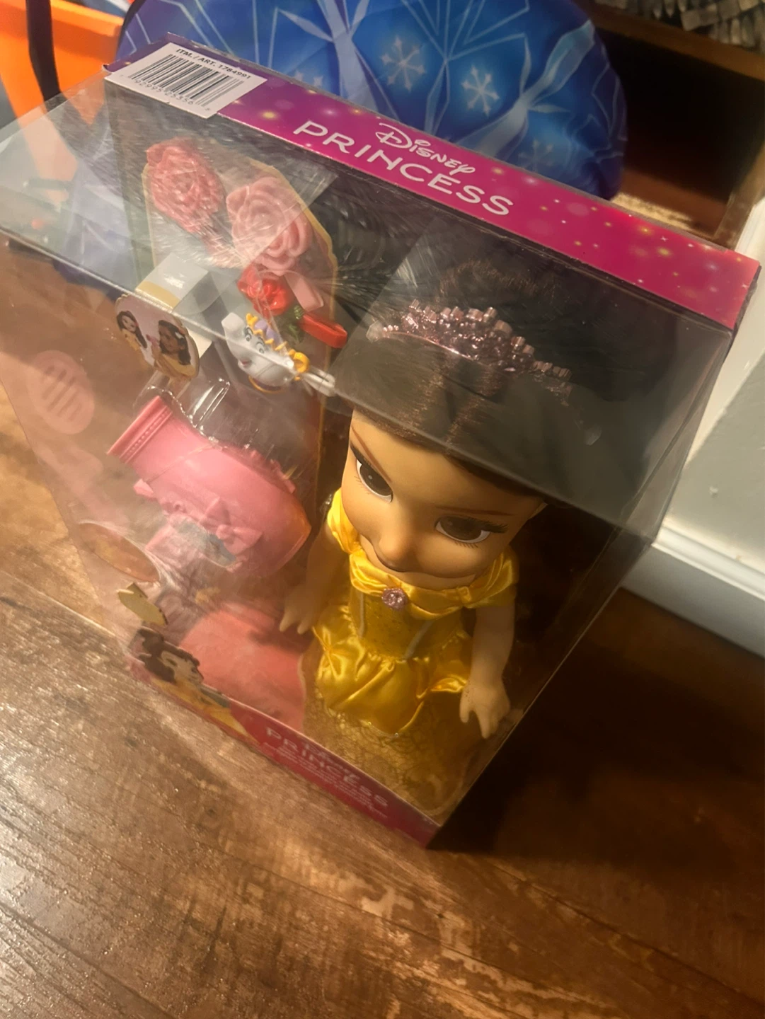 Disney Princess Belle Doll with Hair Accessories - photo 3