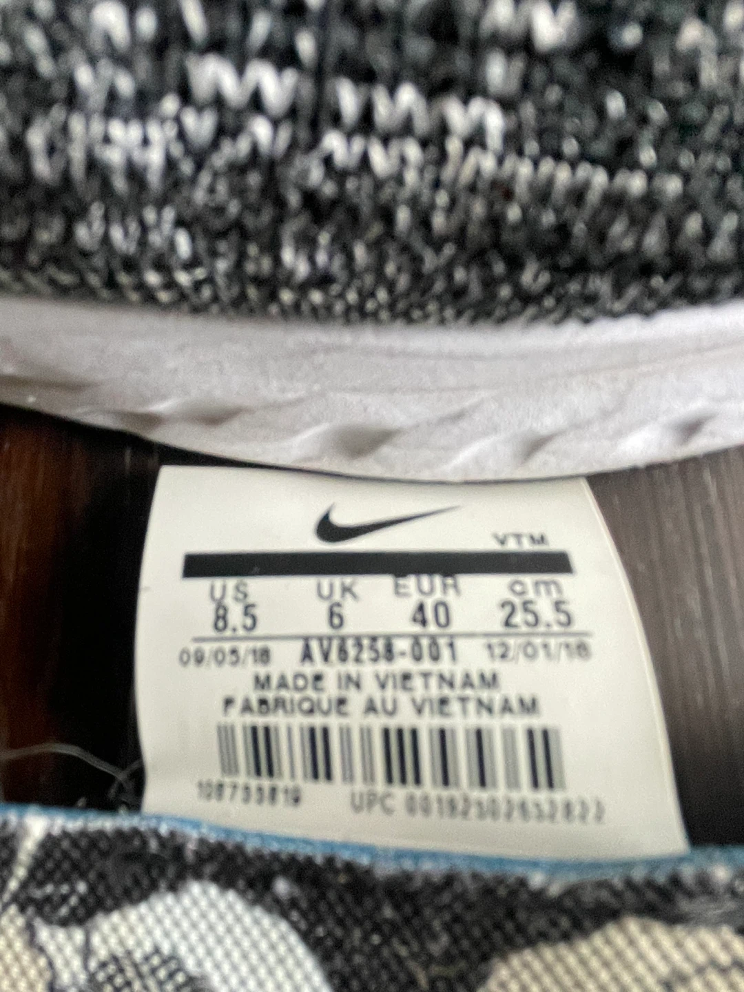 Nike Flyknit Women's Running Shoes - Black/White Floral - photo 2