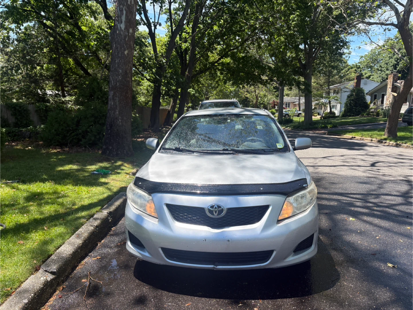 Silver Toyota Corolla Sedan - photo 3