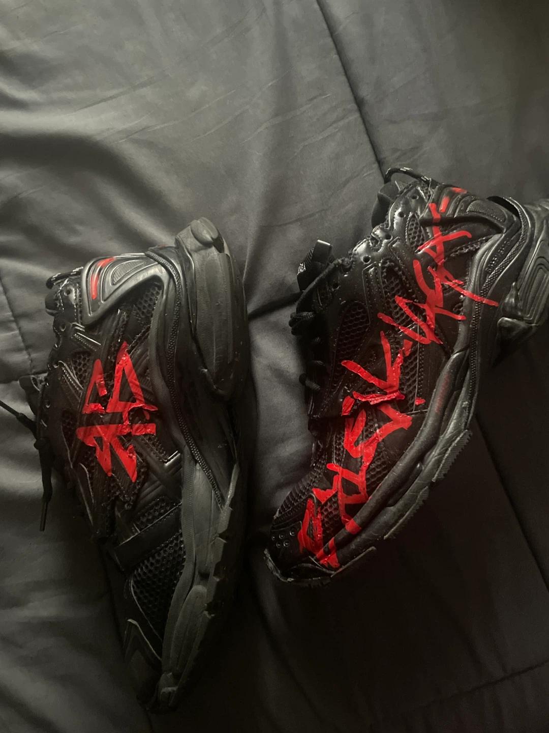 Balenciaga runner Graffiti Sneakers