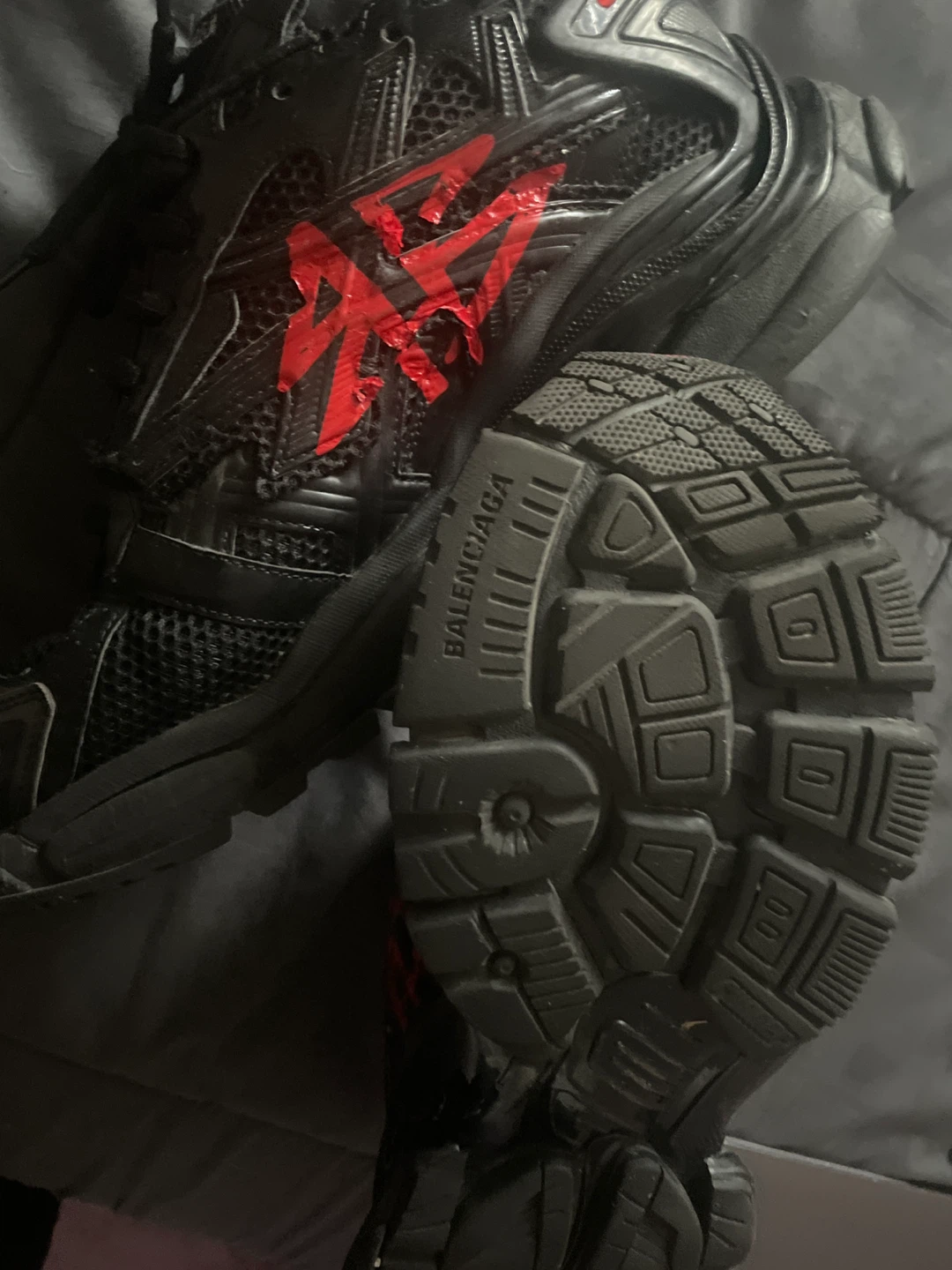 Balenciaga runner Graffiti Sneakers - photo 2