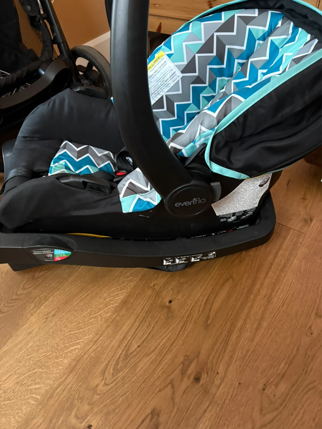 Infant Car Seat - photo 2