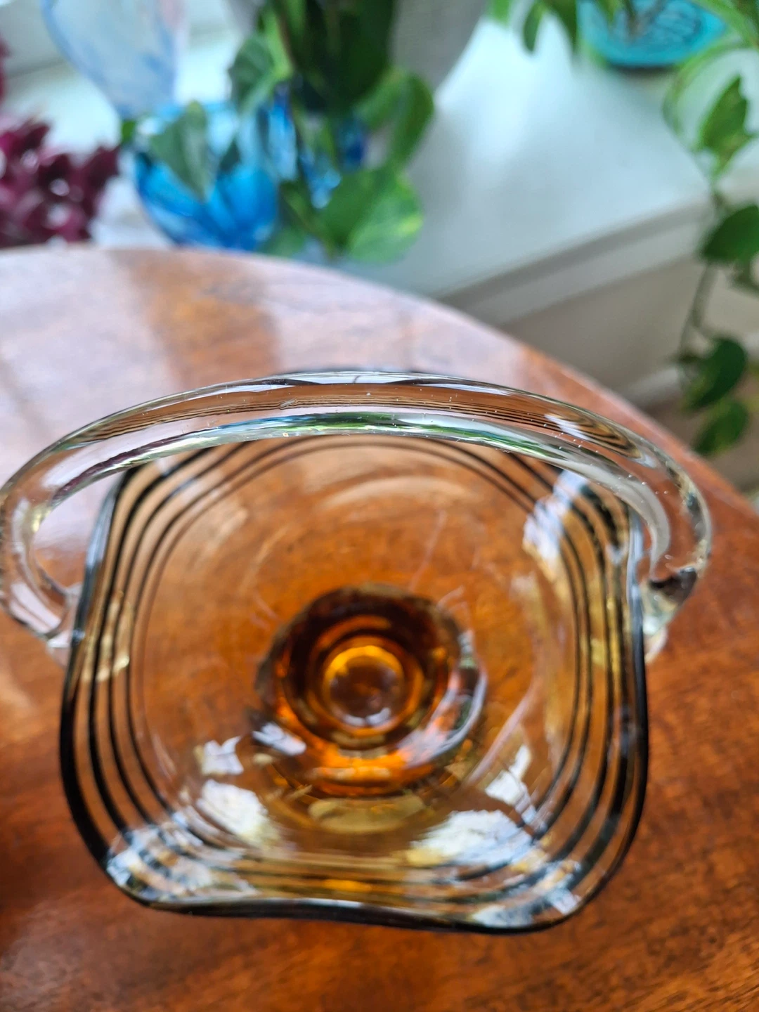 Amber glass basket with handle - photo 4