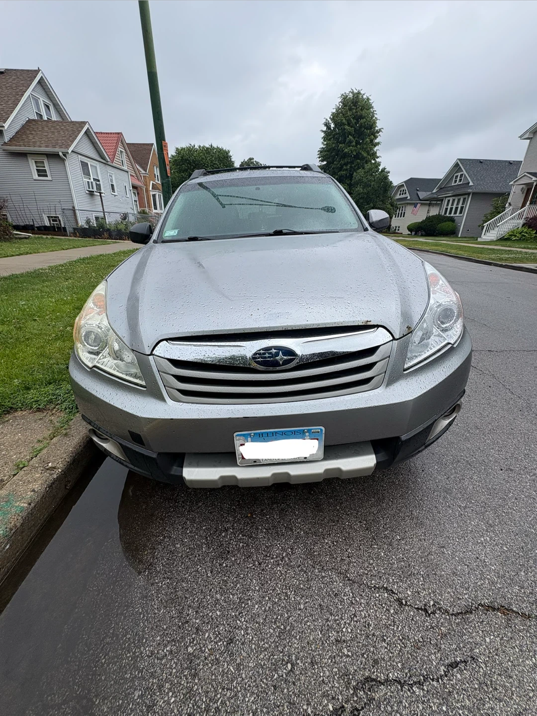 2010 Subaru Outback 2.5i limited AWD Silver