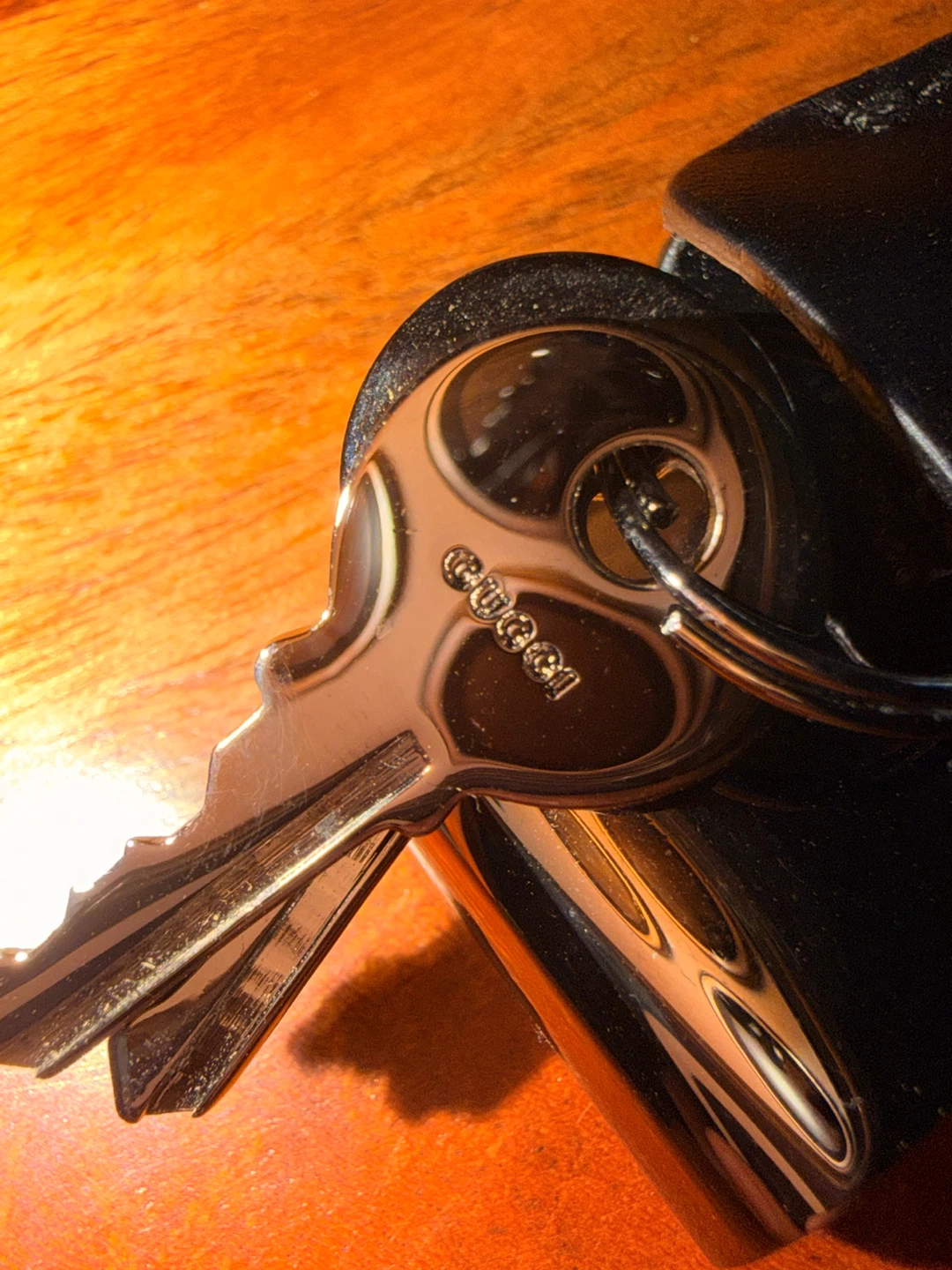 Gucci luggage/bag Lock & Keys with Leather Cover - photo 5