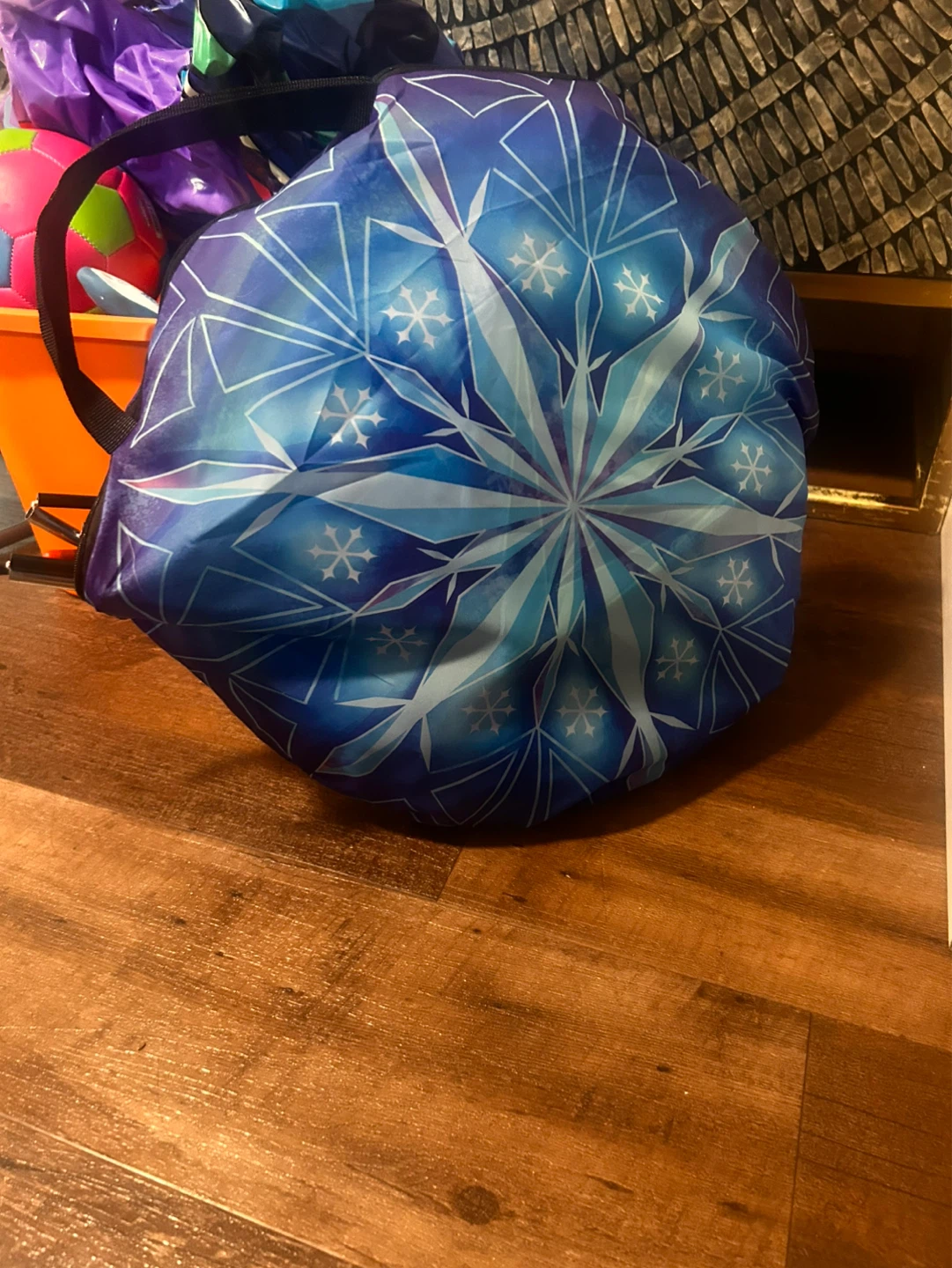 Kids Play Tent with Frozen Theme