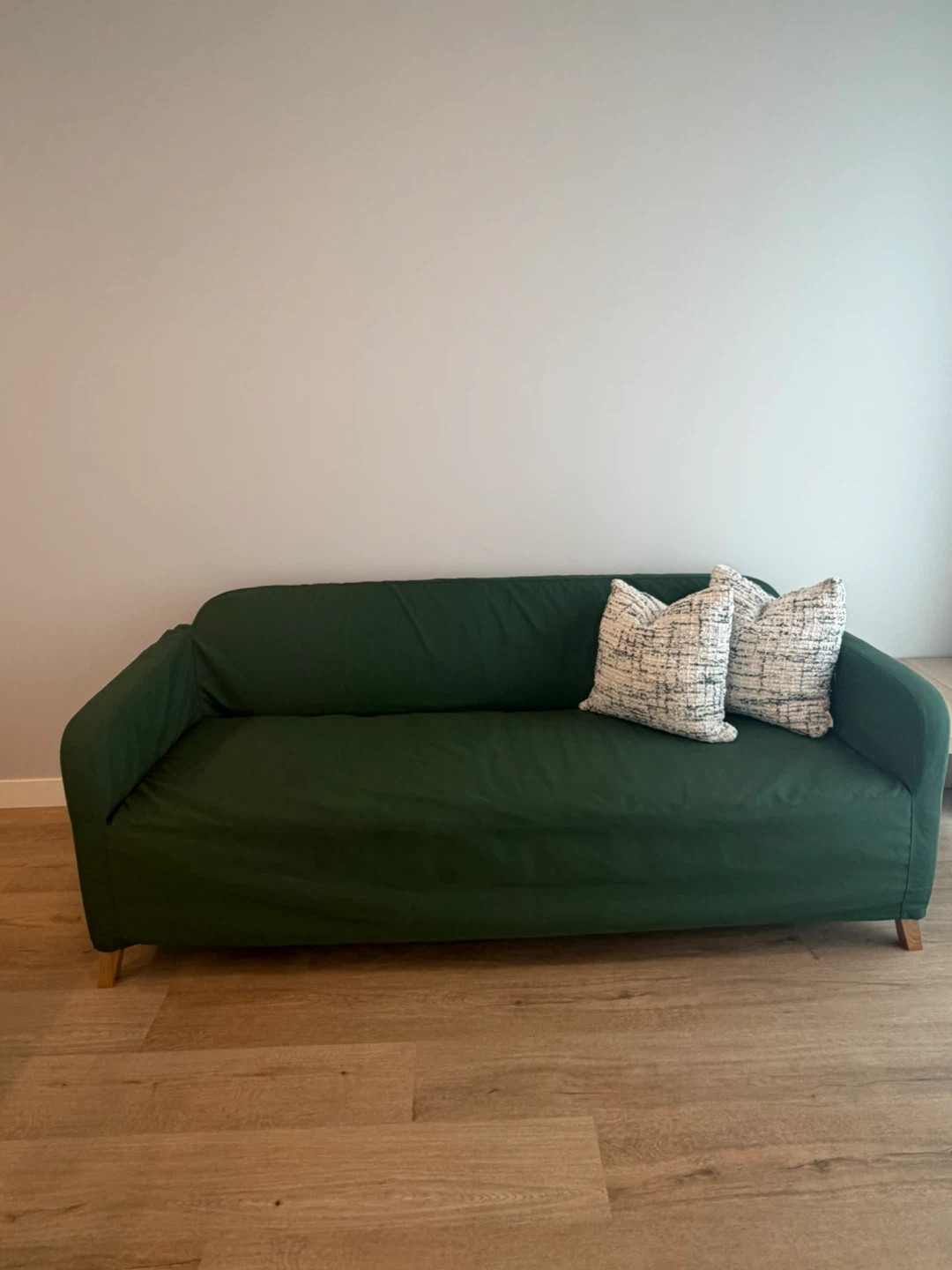 IKEA LINANÄS Sofa with Green Cover