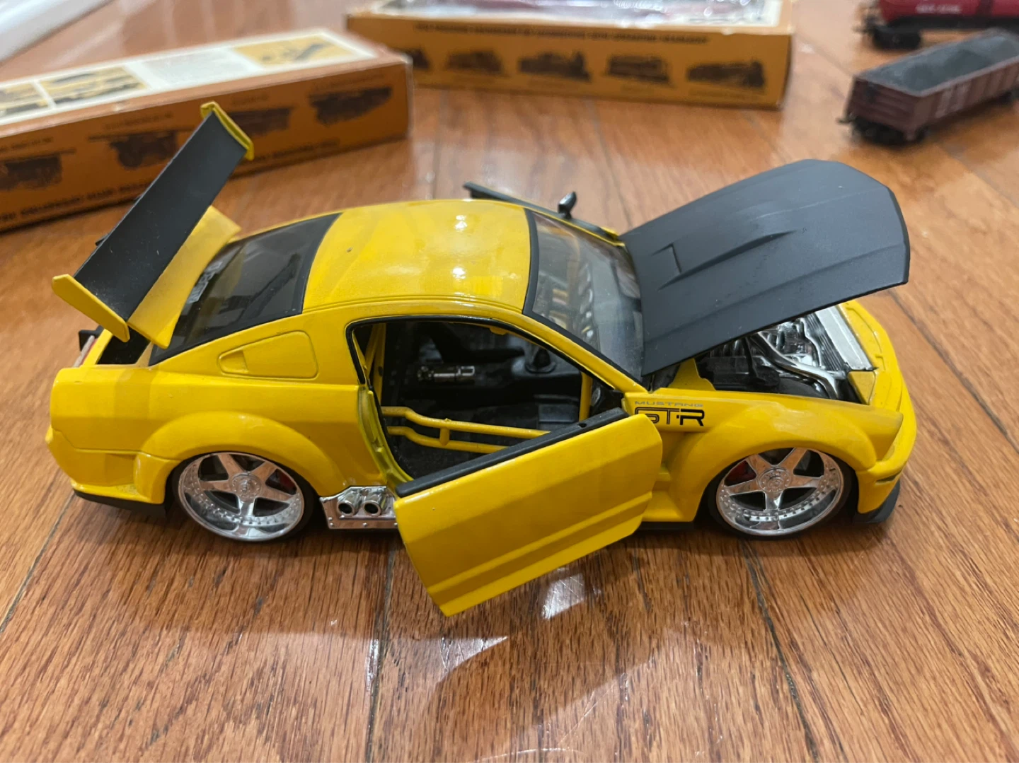 Jada Toys Ford Mustang GT-R Yellow Die-Cast Car - photo 2