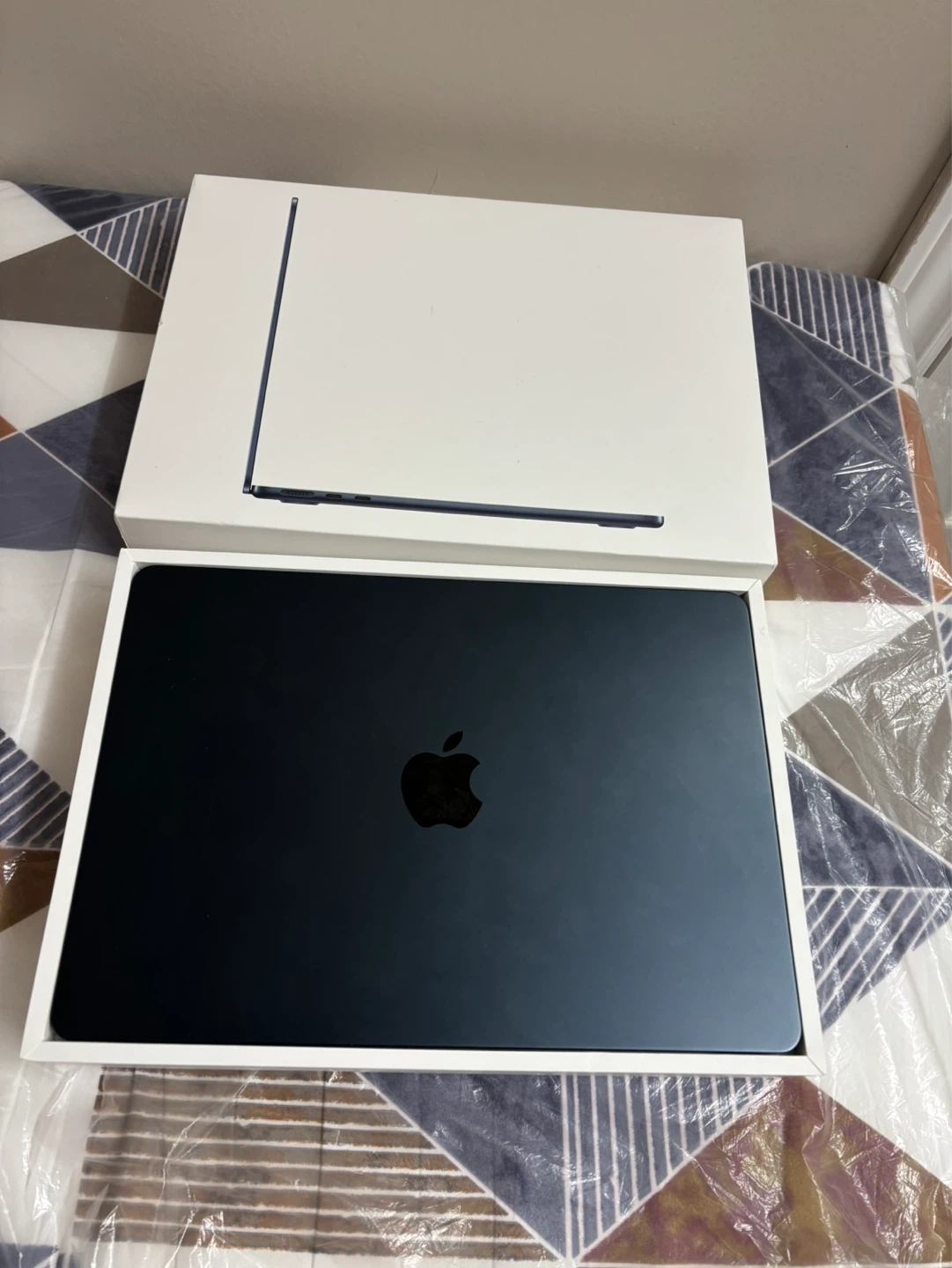 Apple MacBook 2022 Air (M2) Laptop - Midnight - photo 2