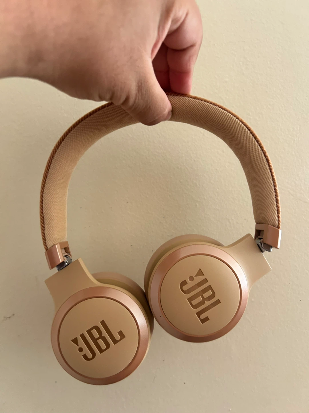 JBL Live 670 NC Wireless Headphones