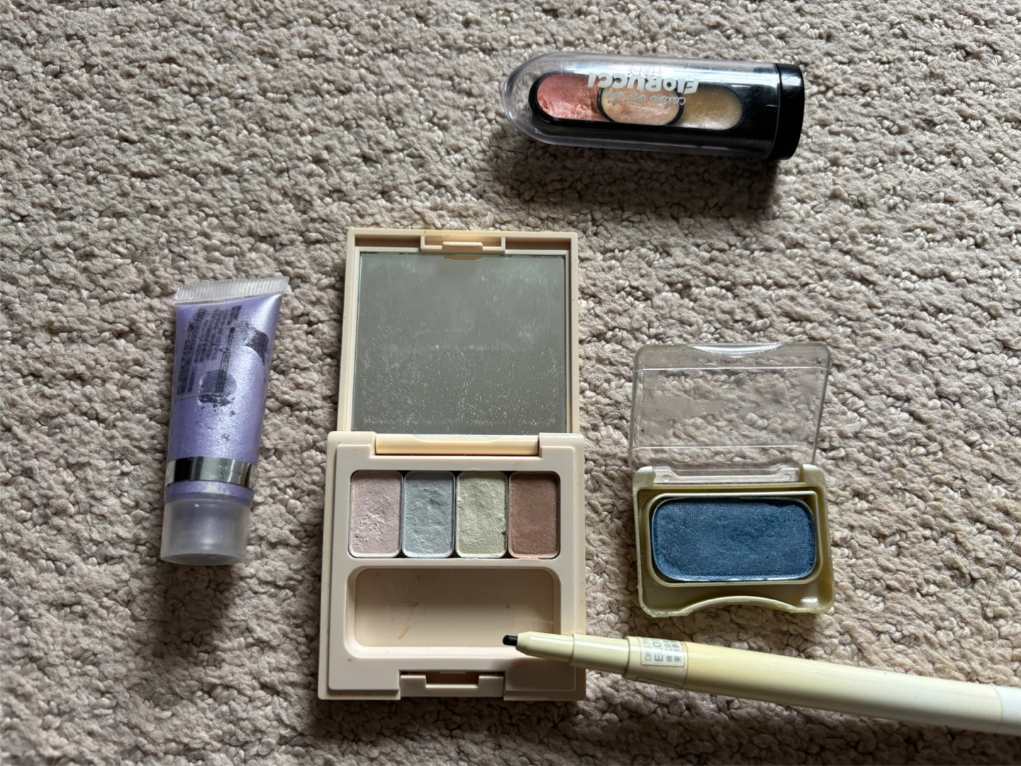 Assorted Cosmetics Bundle - photo 2