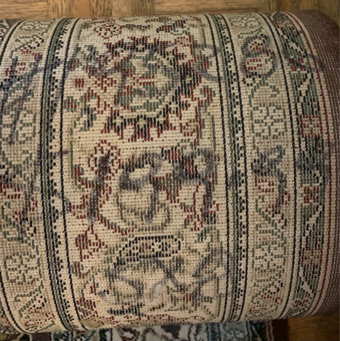 Area Rug with Oriental Pattern I paid 199 plus tax - photo 4