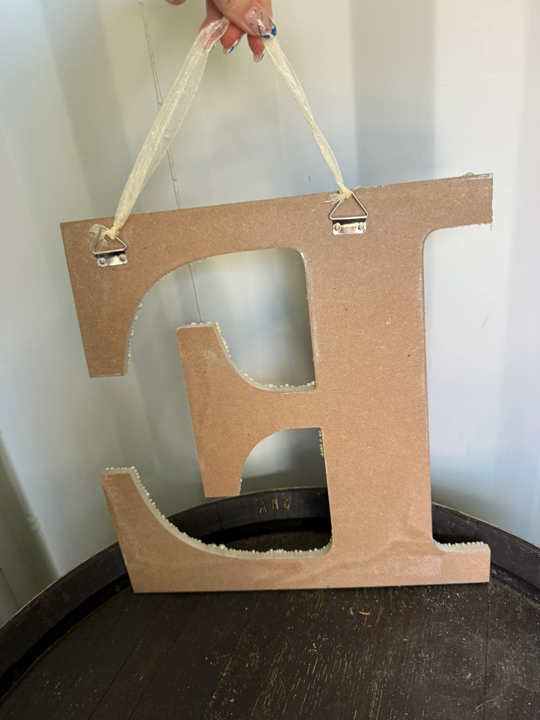 Ashland Pearl Embellished Wall Decor Letter 'R' - photo 2
