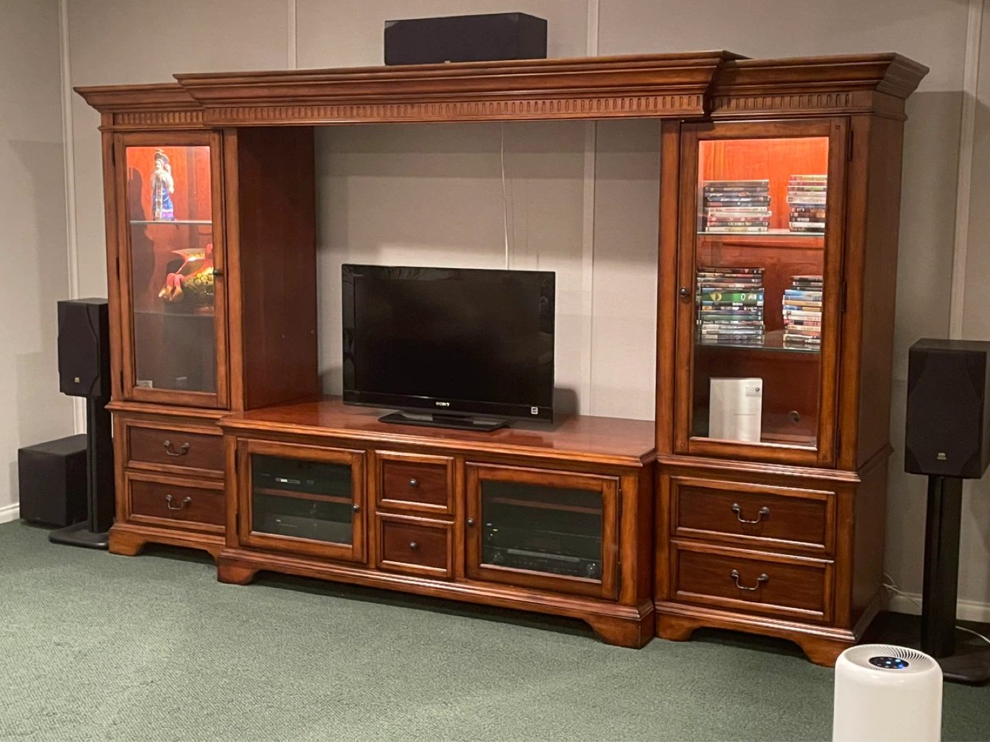 Entertainment center - photo 5