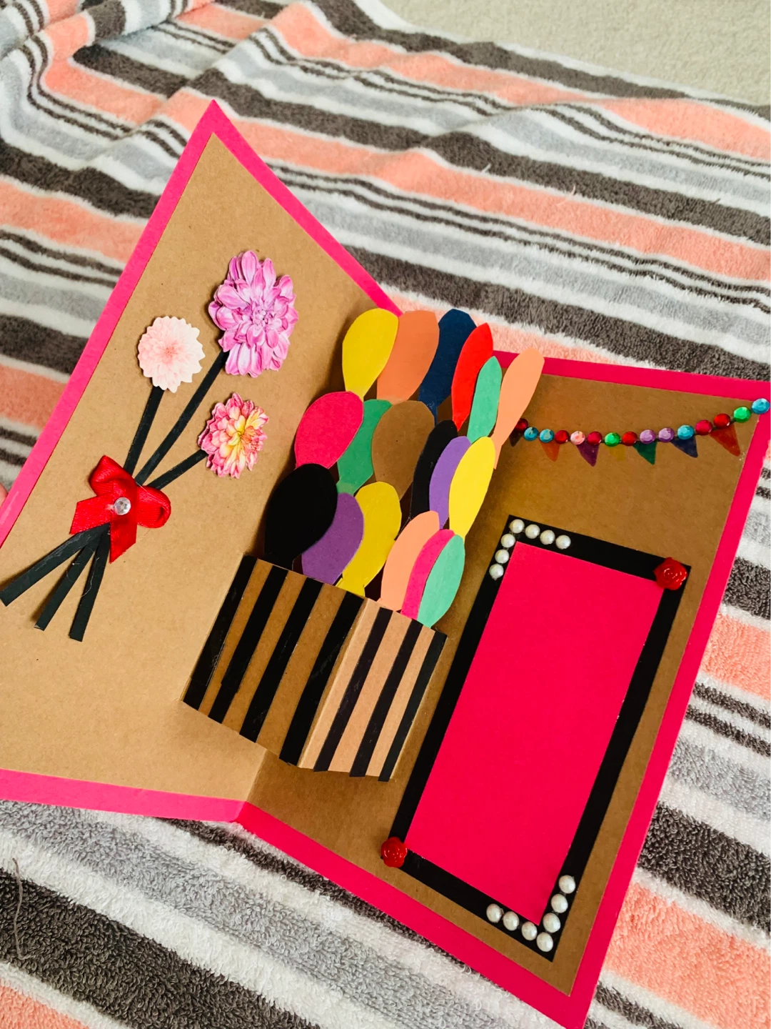 Pop-up Butterfly & Balloon Card - photo 2