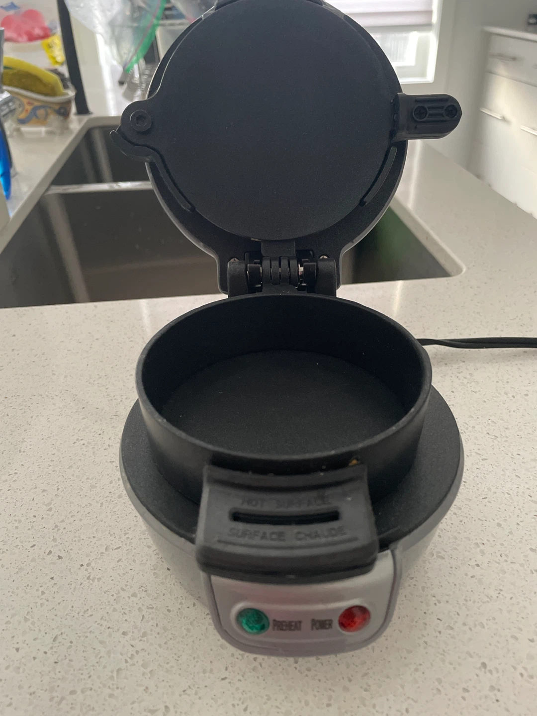 Hamilton Beach Breakfast Sandwich Maker - photo 4