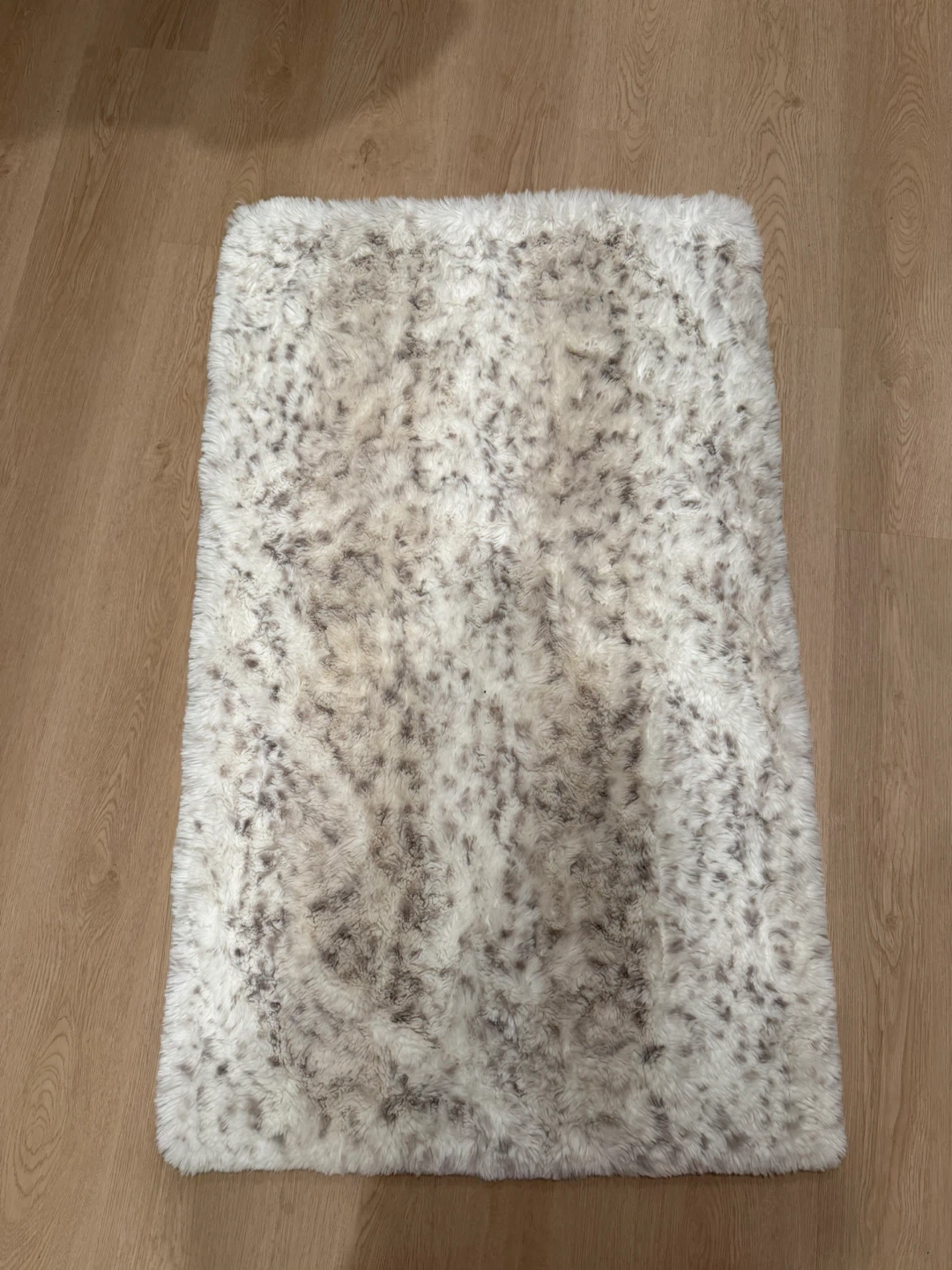 Silhouette Home Faux Fur Rug