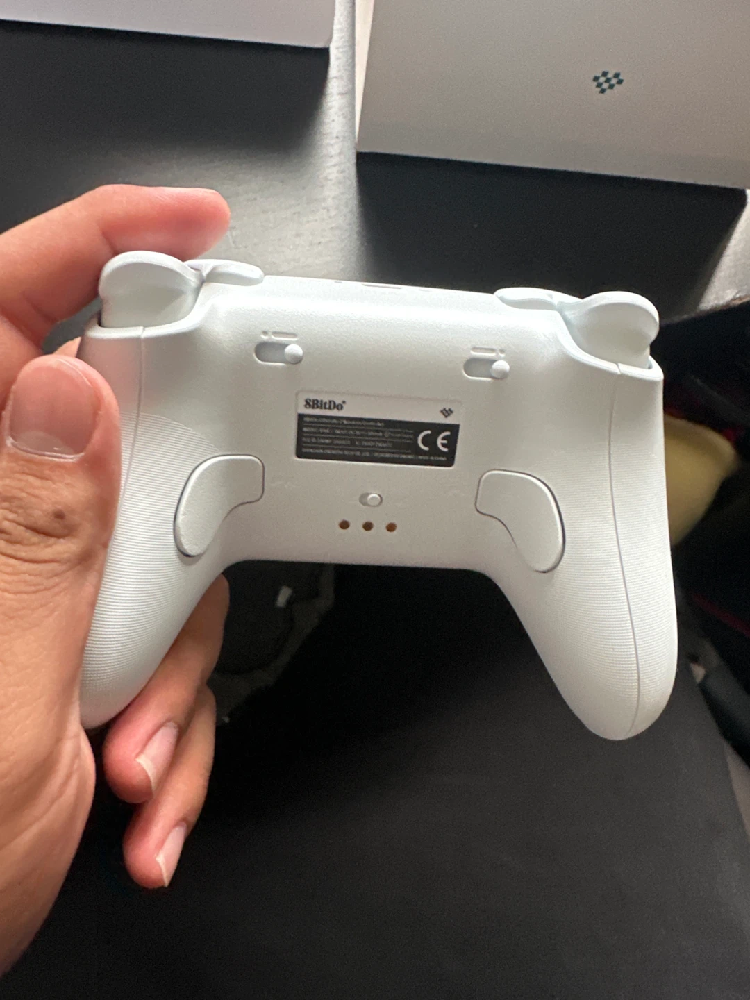 8BitDo Ultimate 2 Wireless Controller - photo 5