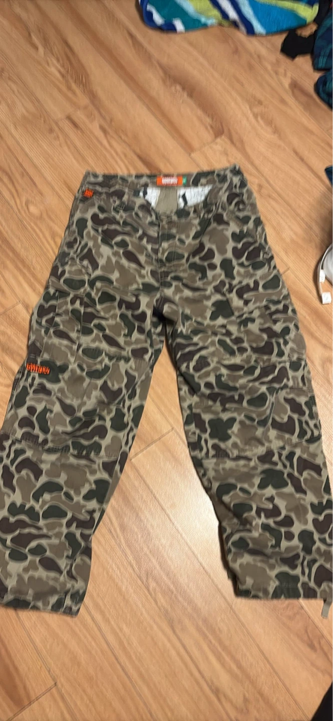 Empyre  pants size 32 camouflage