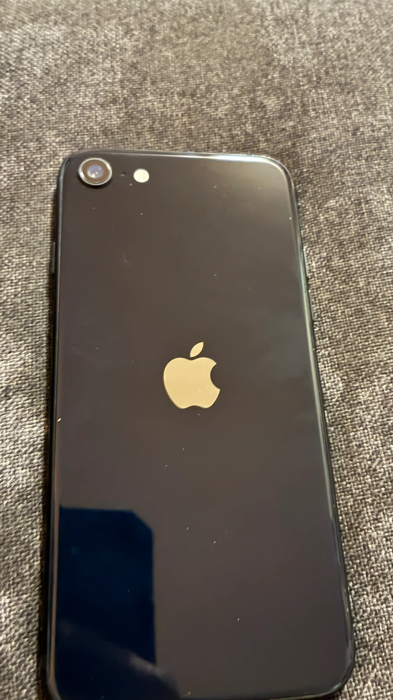 Apple iPhone 3rd Gen - photo 2