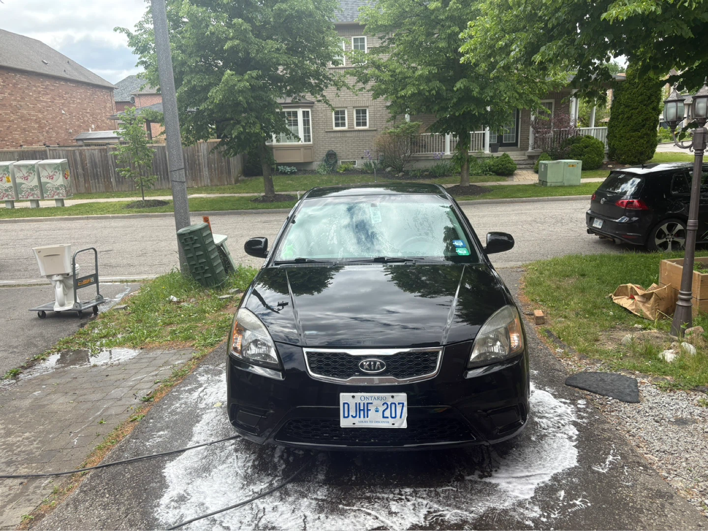 Black Kia Rio5