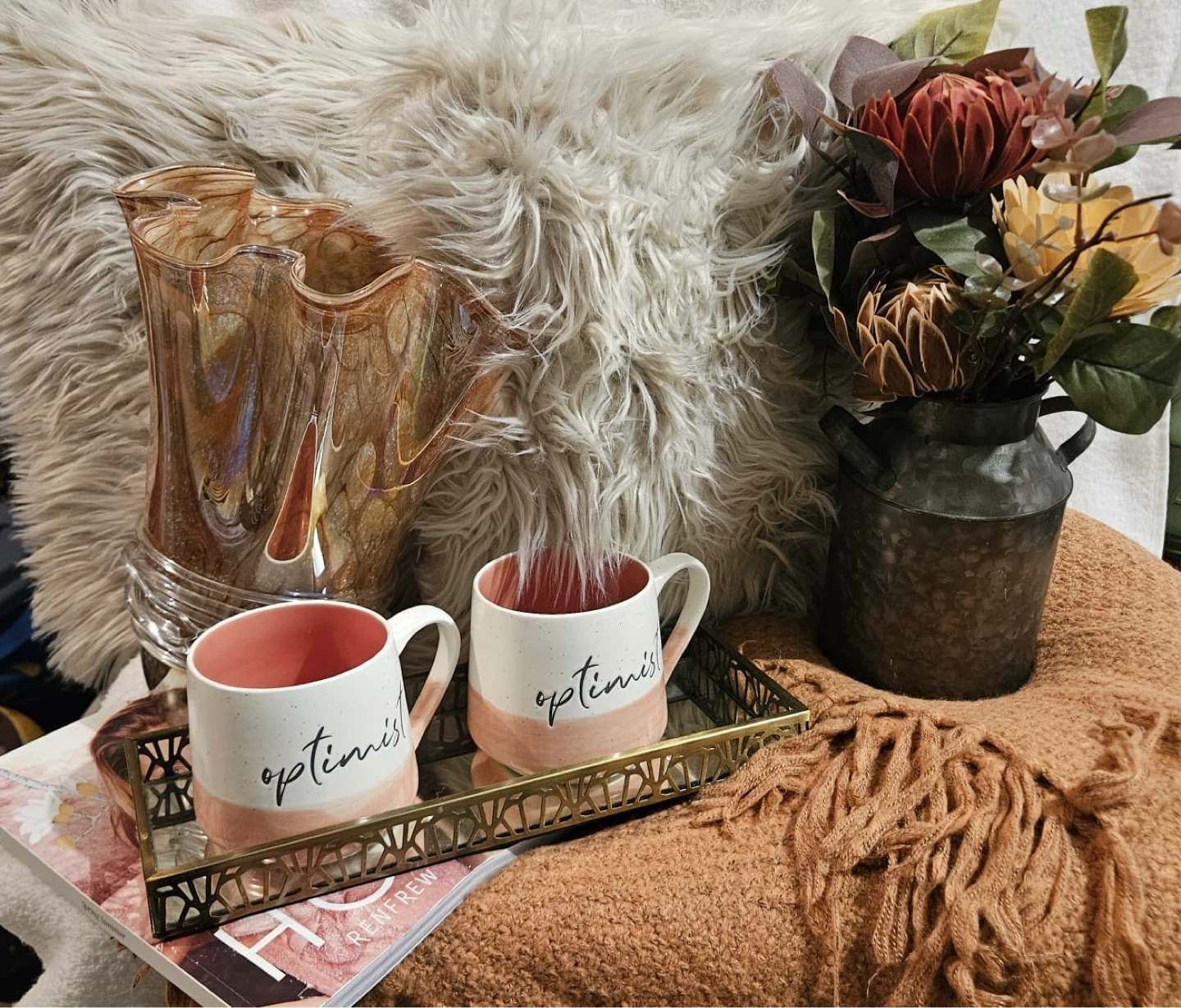 White and Peach Cozy Home Décor 8 item Bundle — New Condition
