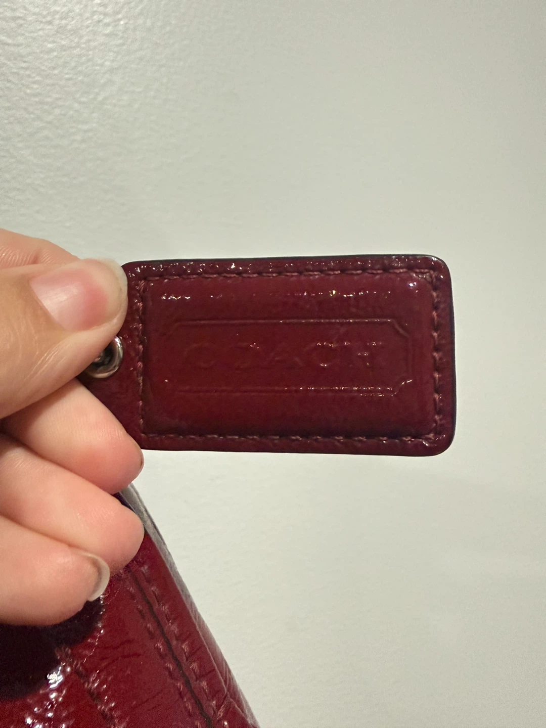 Red Patent Leather Coach Shoulder Bag - photo 3