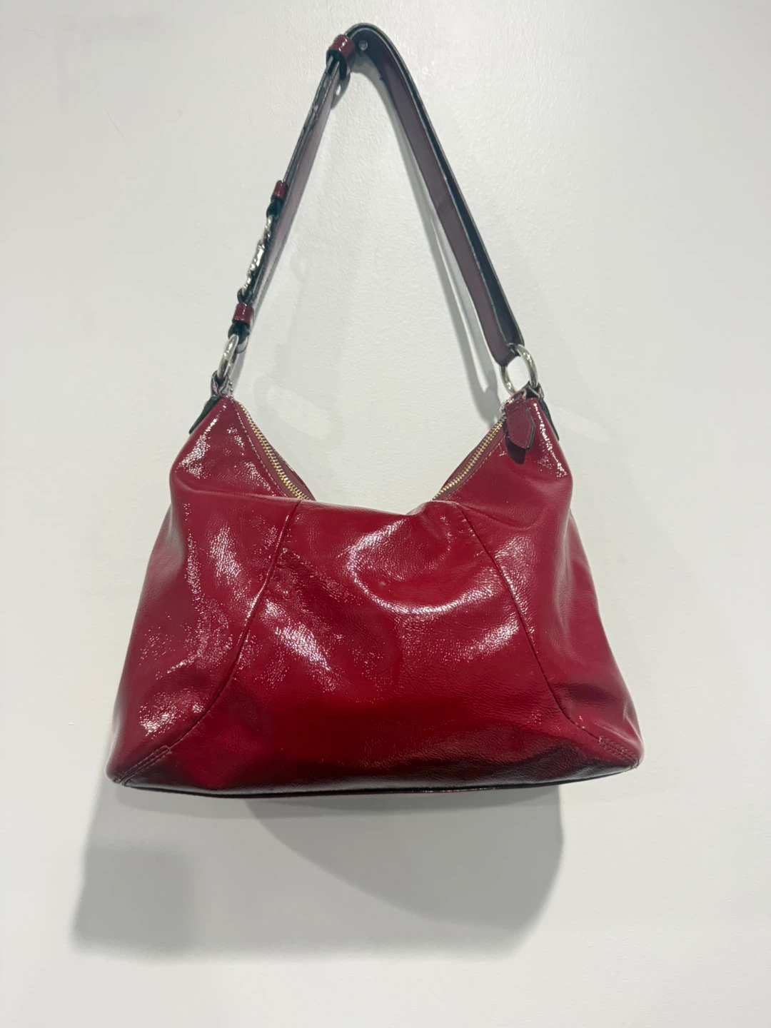 Red Patent Leather Coach Shoulder Bag - photo 2