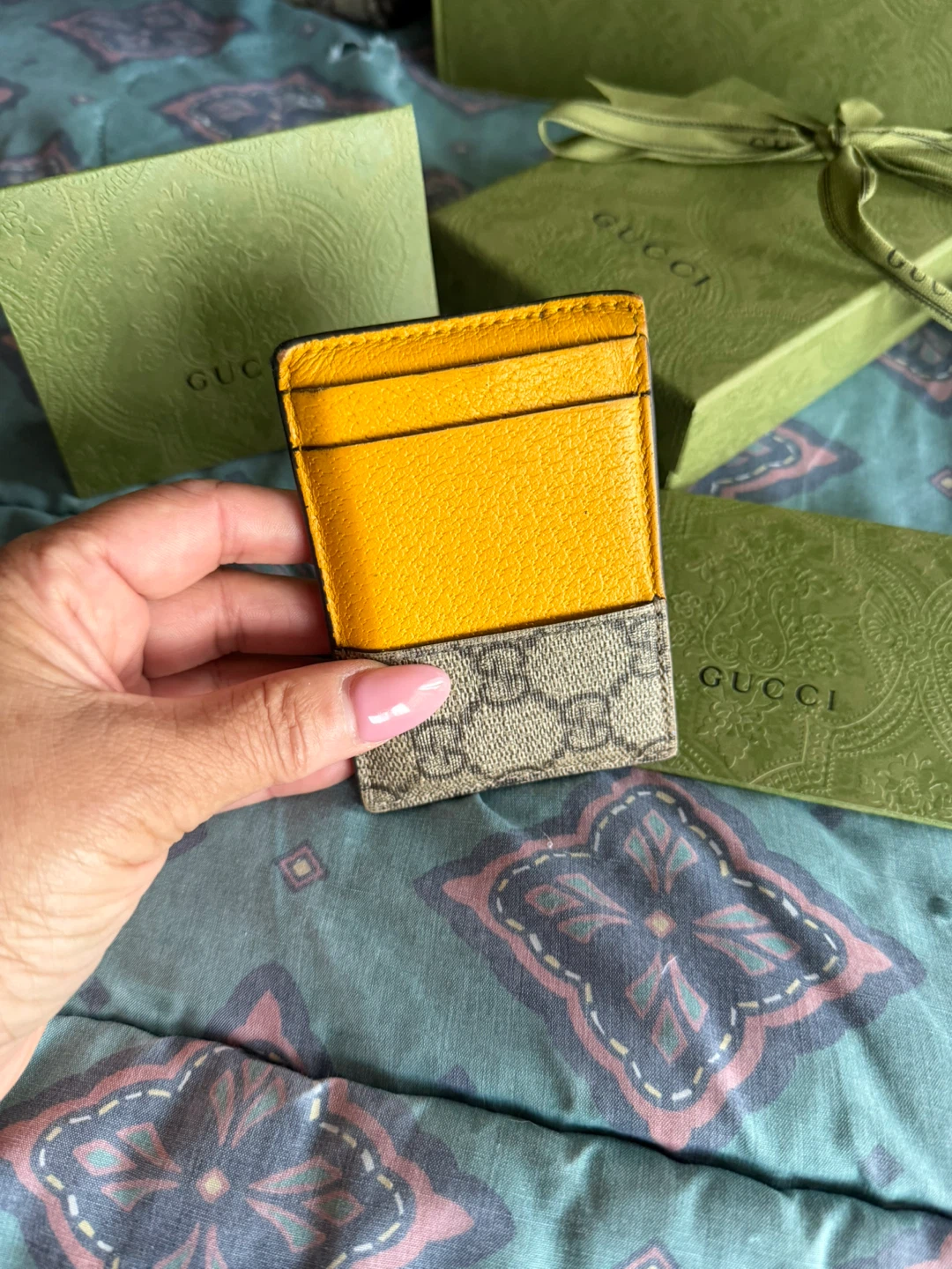 Gucci Card Holder - photo 3