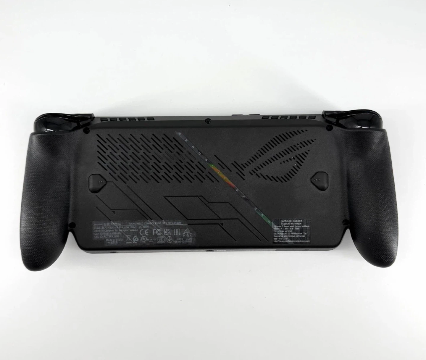 Asus ROG Ally X 7" AMD Ryzen AI Z2 Extreme 24GB RAM 1TB Black - photo 2