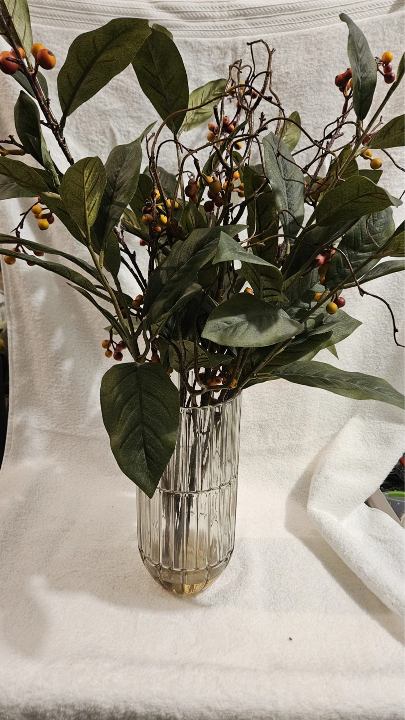 Glass Vase with Artificial Berry Branches - photo 3
