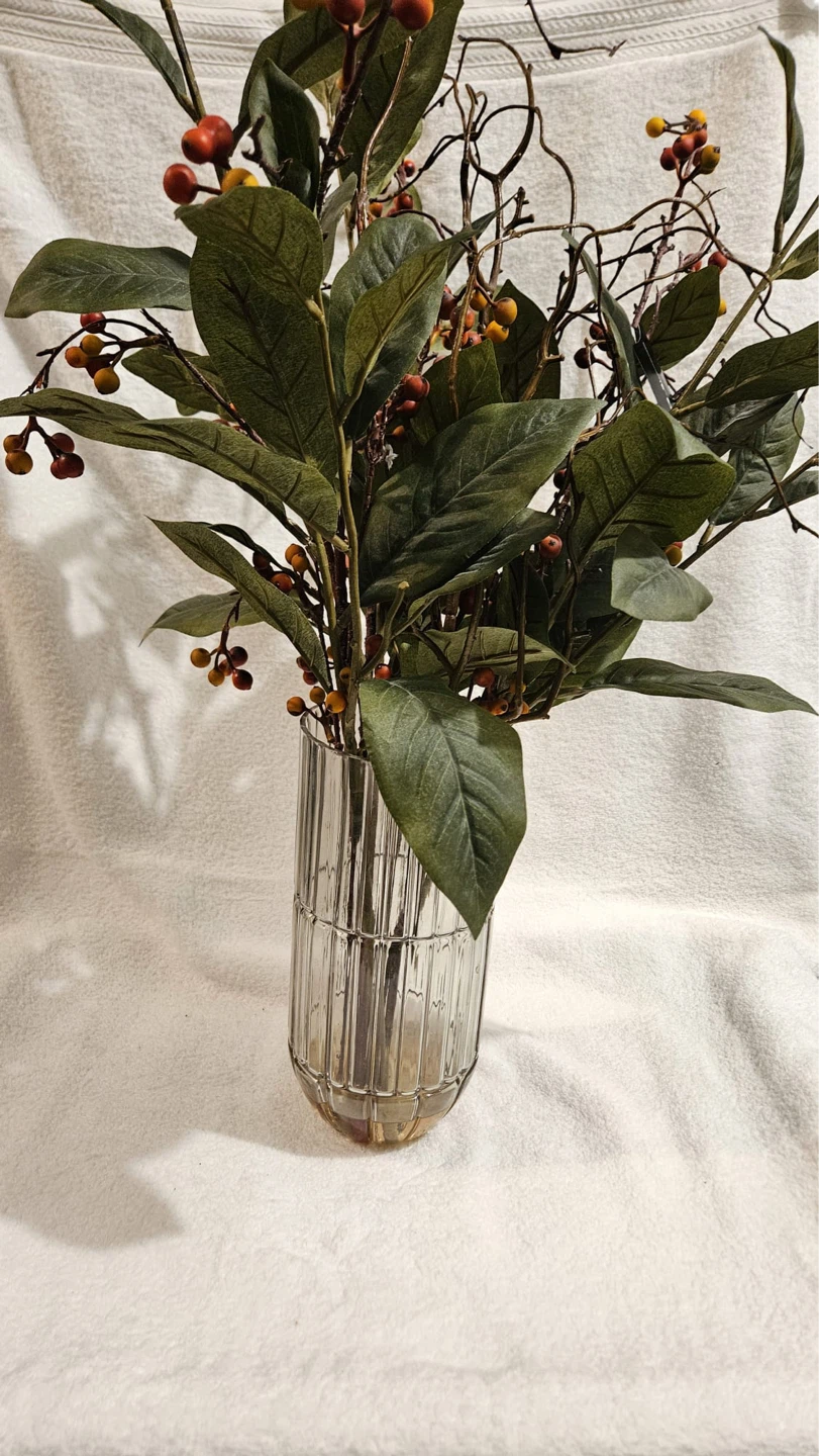 Glass Vase with Artificial Berry Branches - photo 5