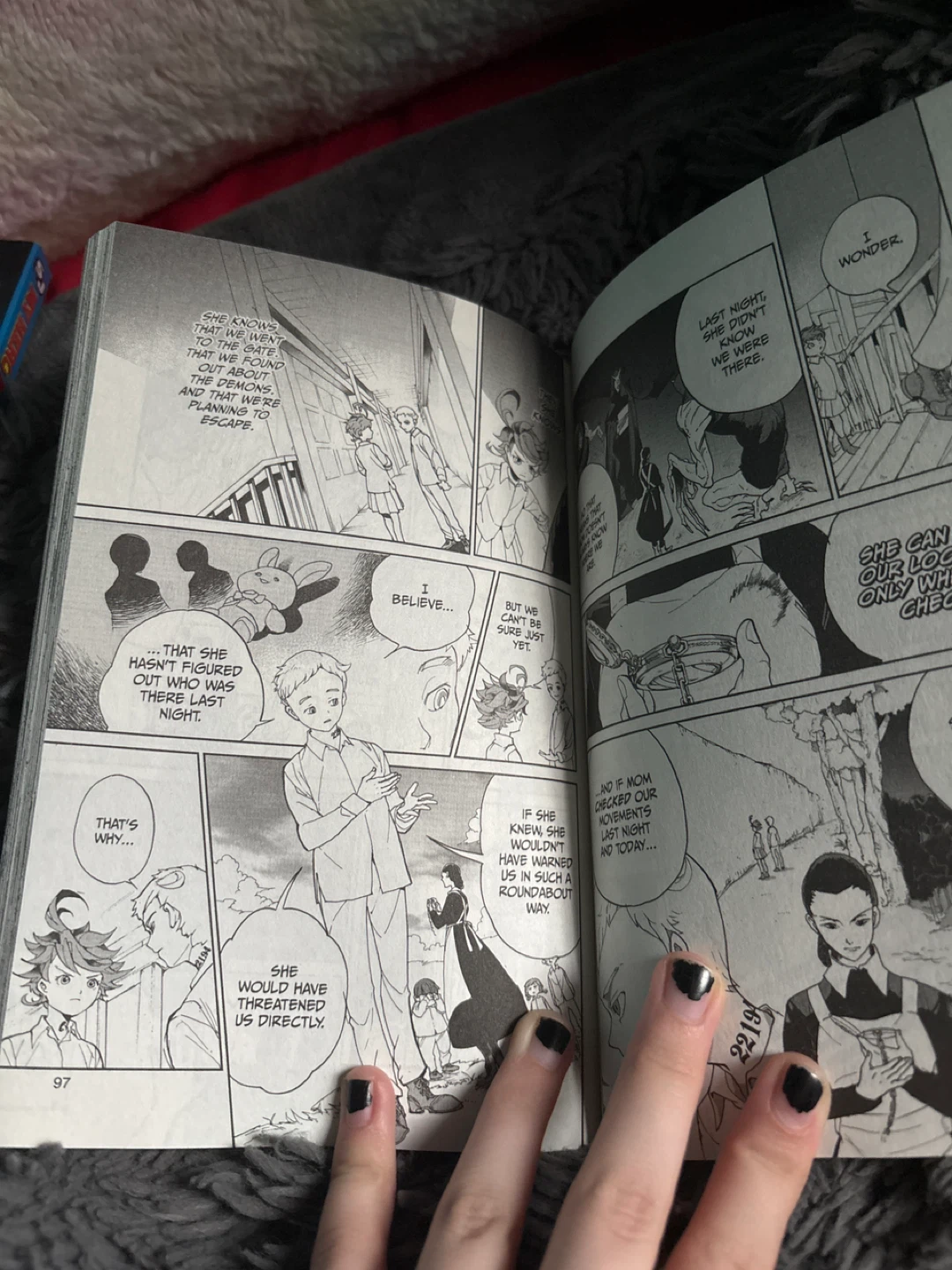 The Promised Neverland Vol. 1 - photo 3