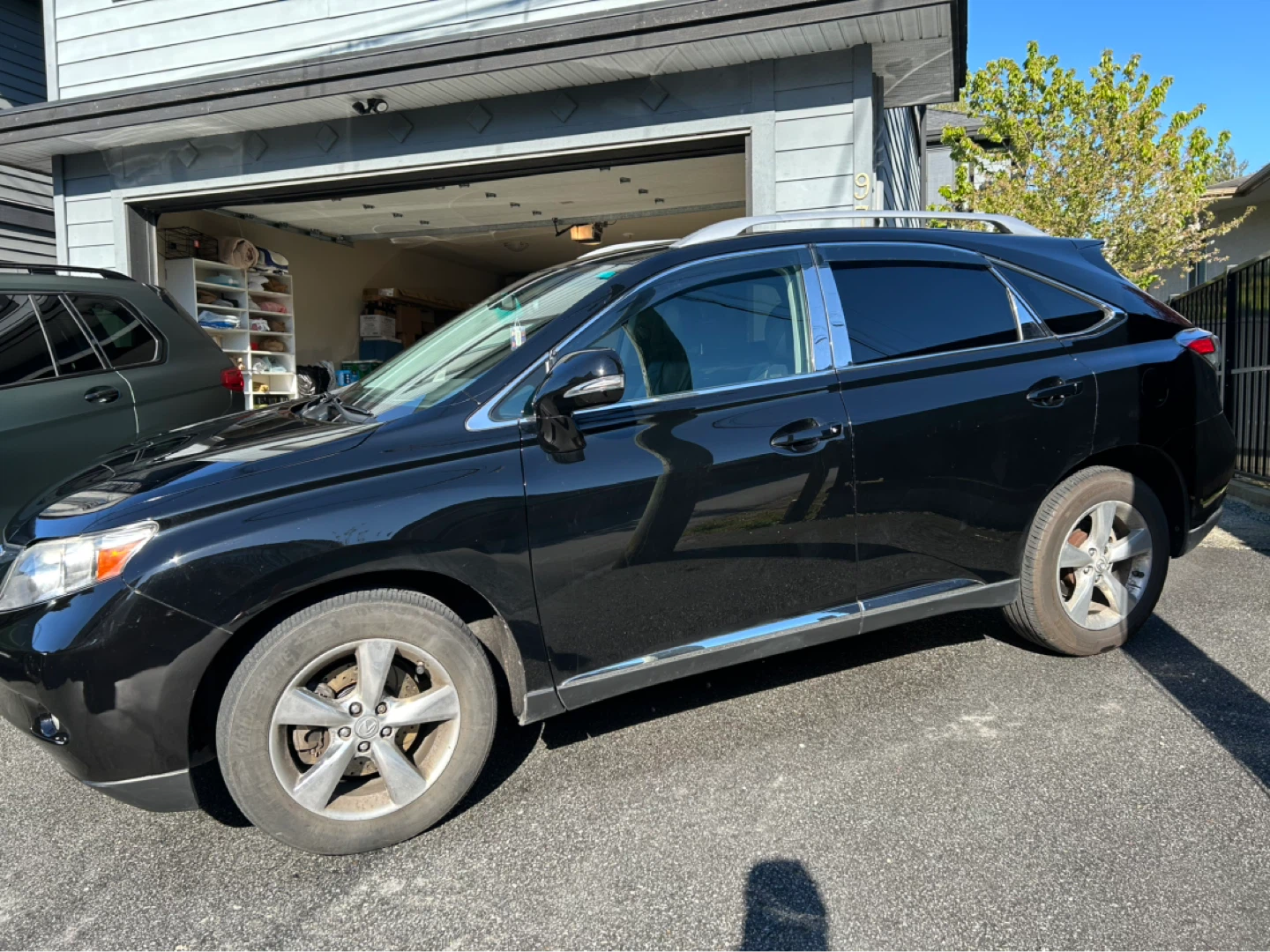 2010 Lexus RX350 AWD Ultra Premium - photo 2