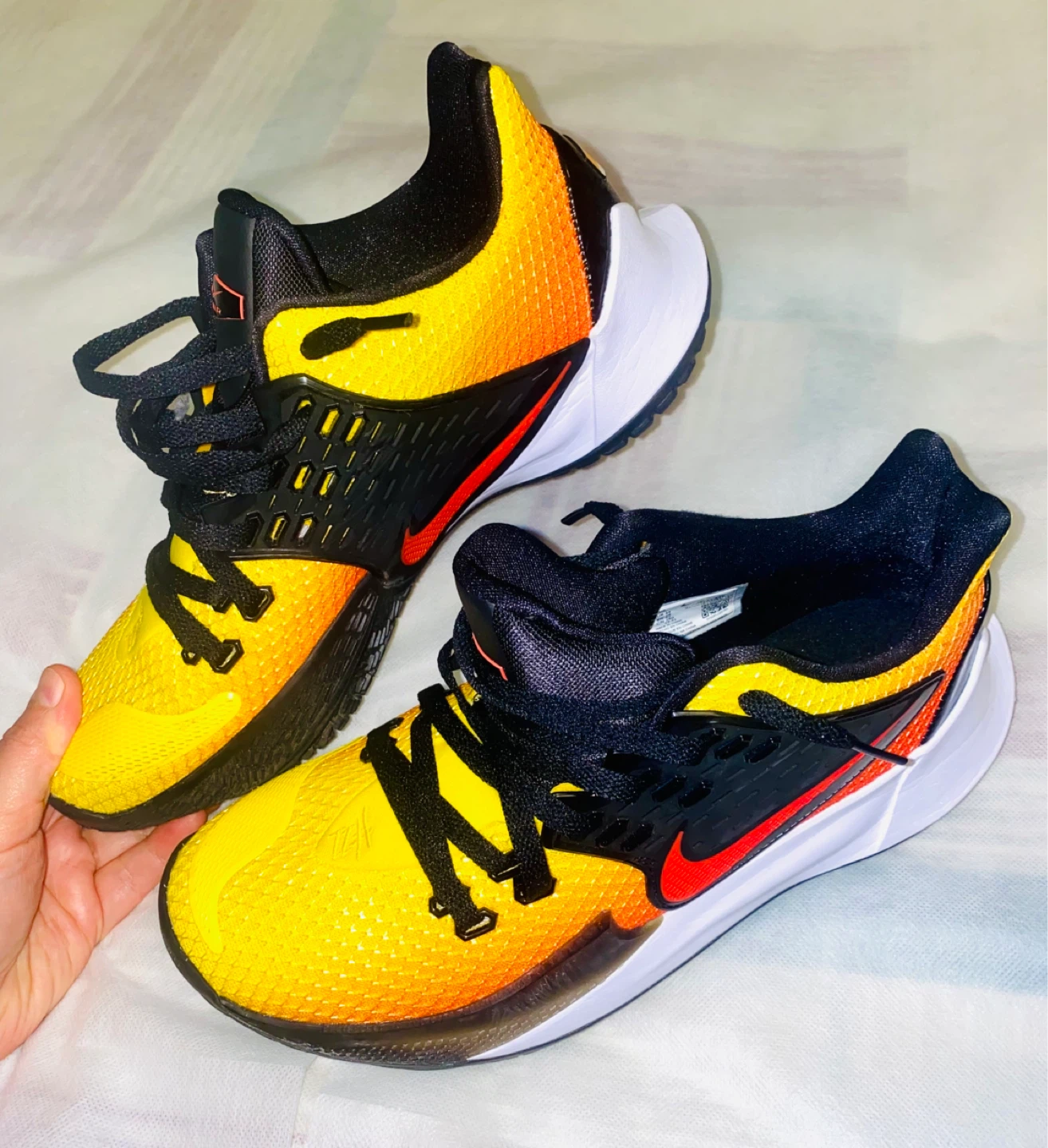 Nike Kyrie Low 2 "Sunset" Men's Basketball Shoes