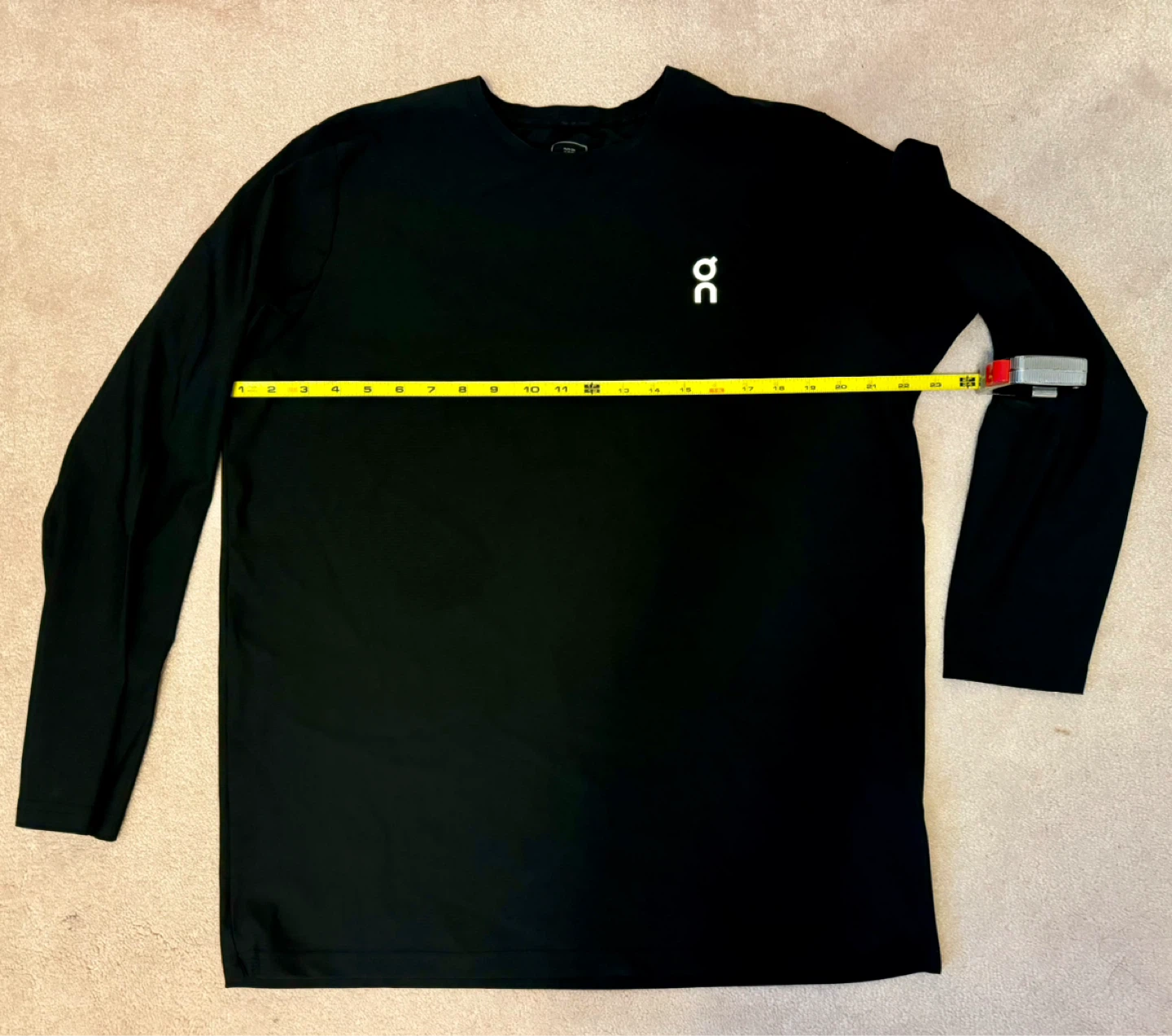 ON Running Long Sleeve - Black - Size L