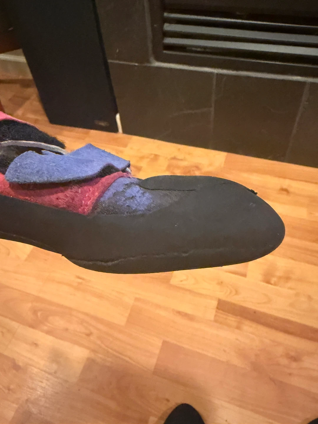 La Sportiva Kubo Climbing Shoes - photo 2