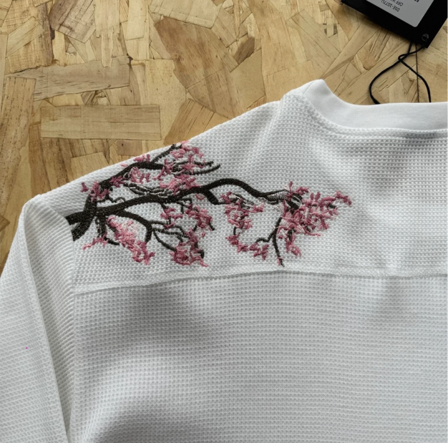 Derschutze White Cherry Blossom Long Sleeve Shiry - photo 2