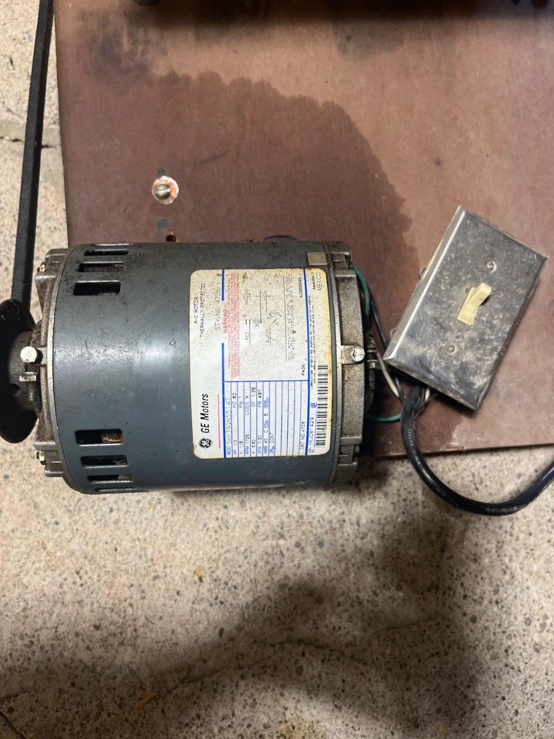 Vintage Electric Fruit Crusher/Grinder
